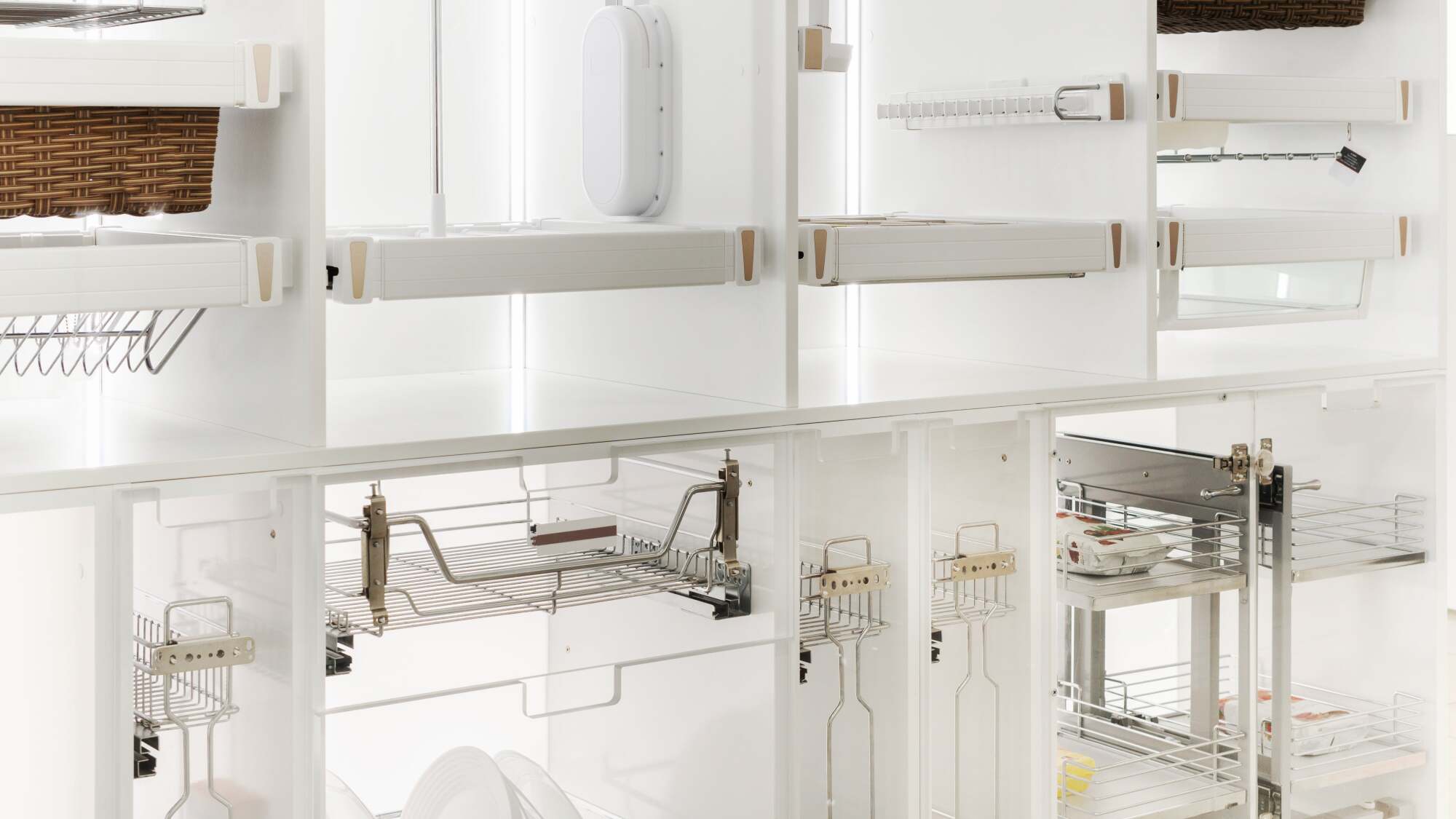 Rangement coulissant meuble cuisine