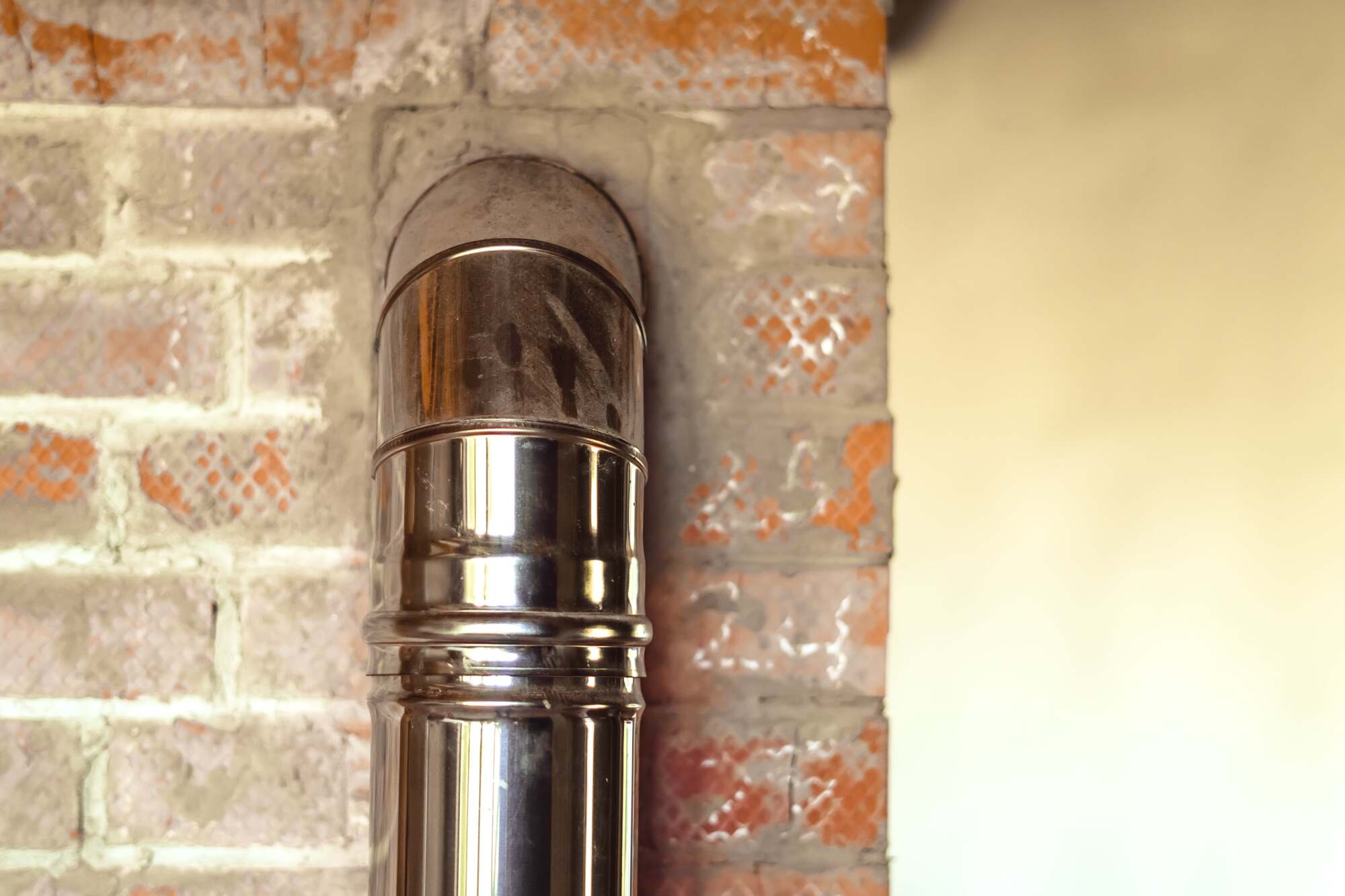 Pose de conduits de fumée en émaillé