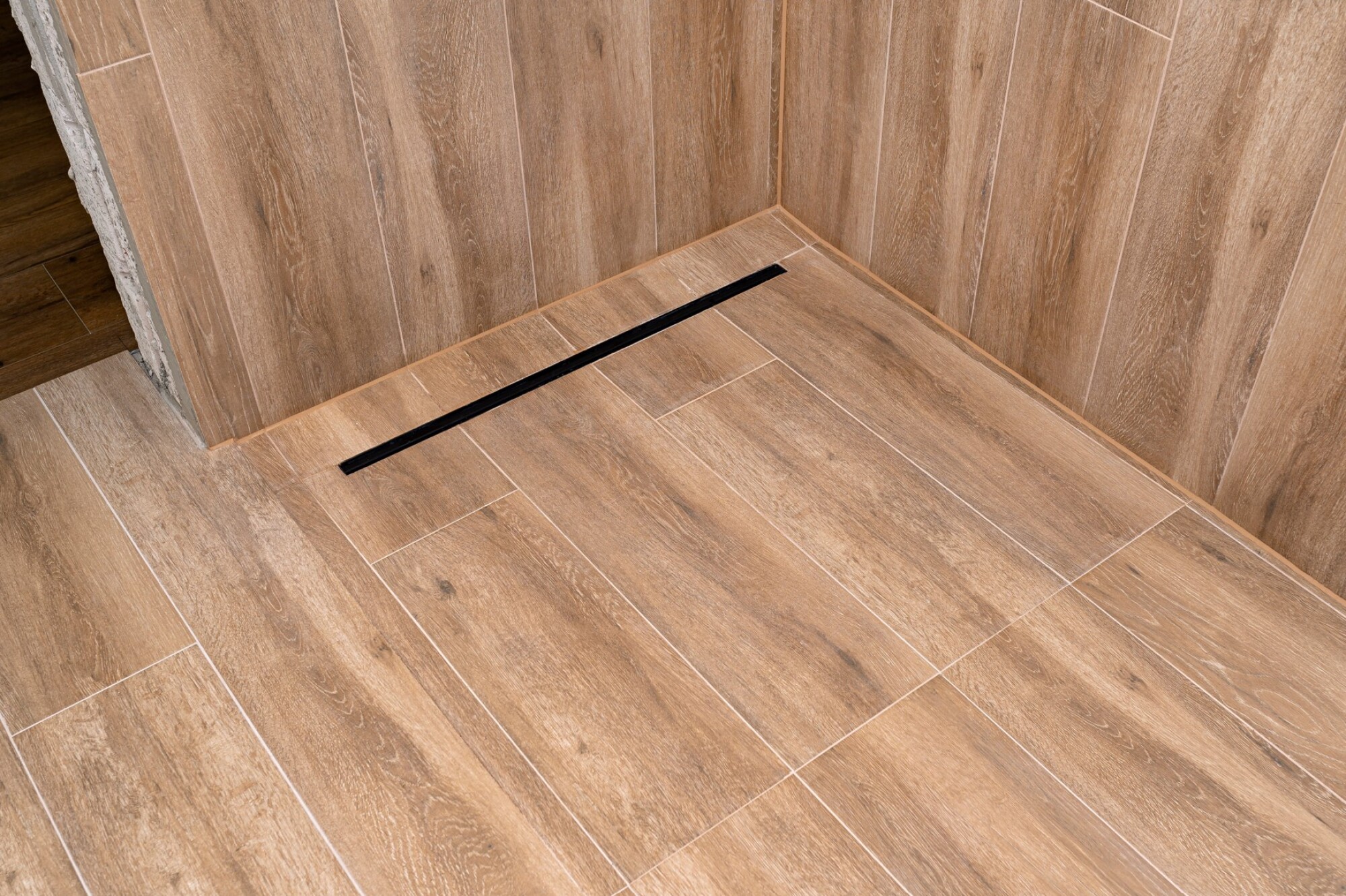 Pose d'un caniveau de douche