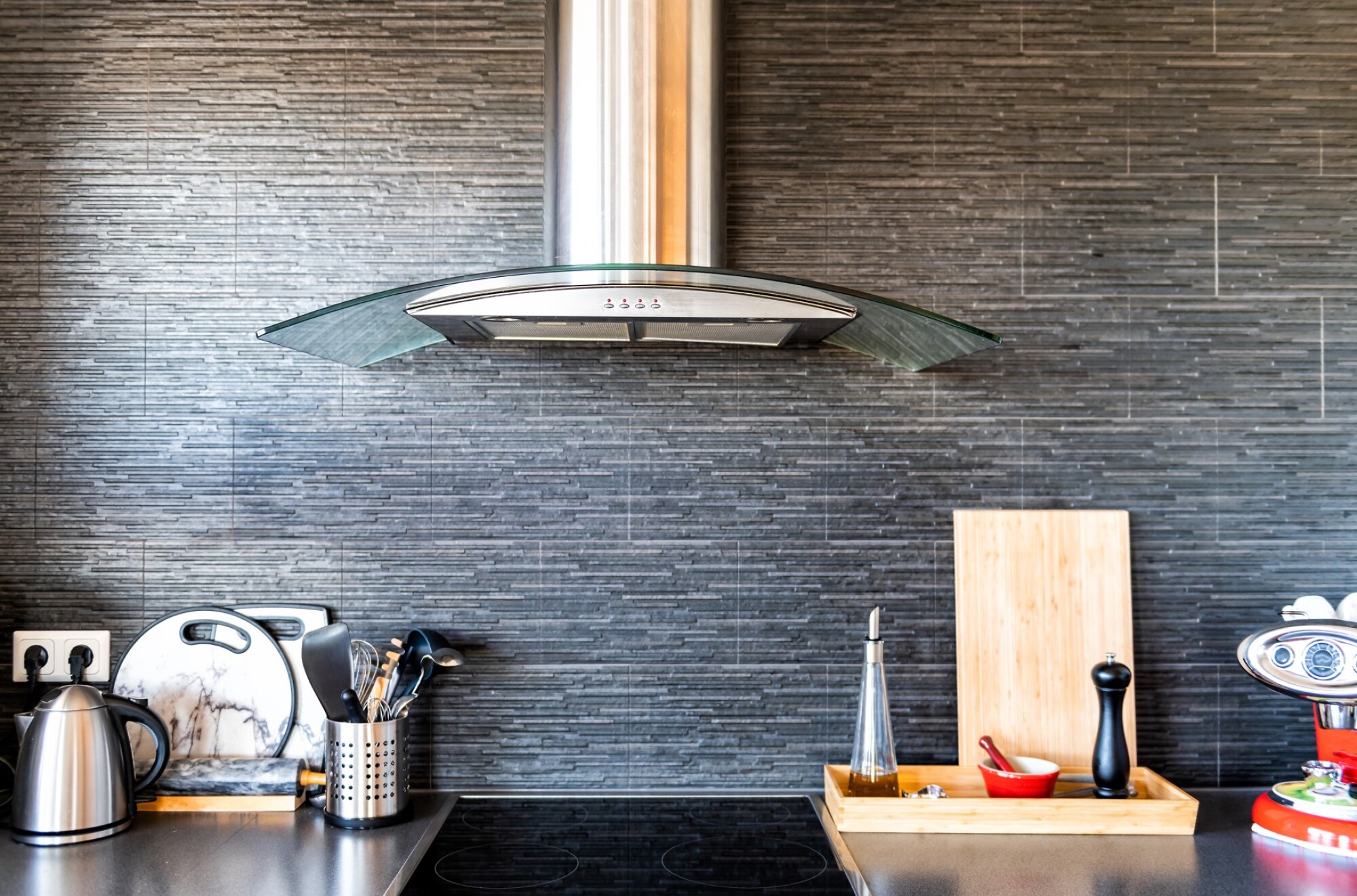 Installation de hotte îlot