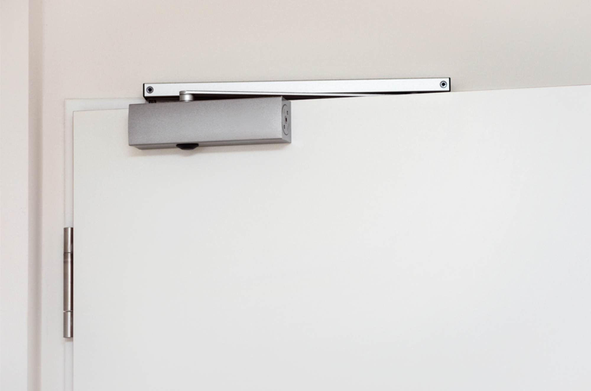 Installation de système de fermeture de porte