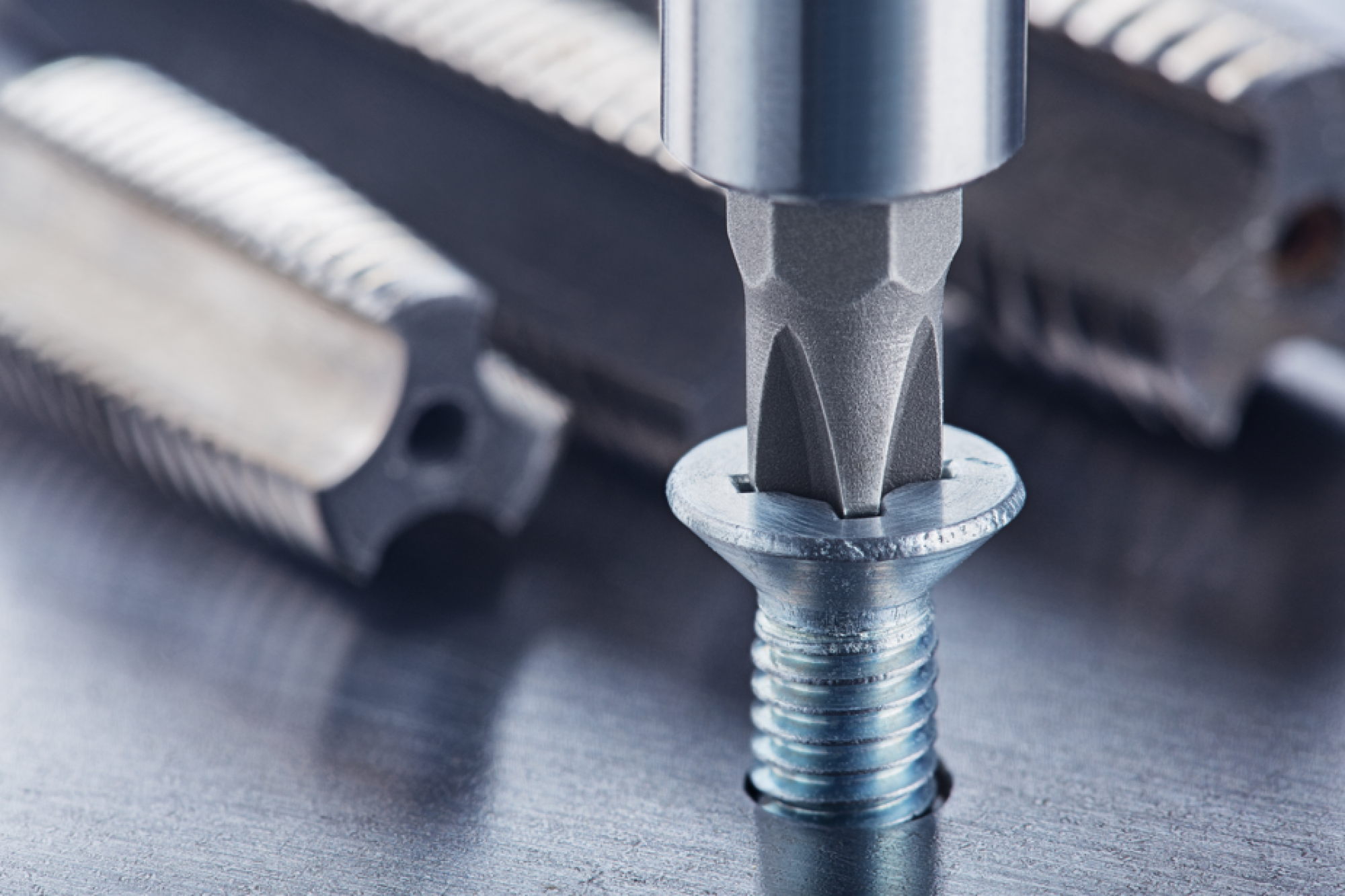 Pose de vis à métaux