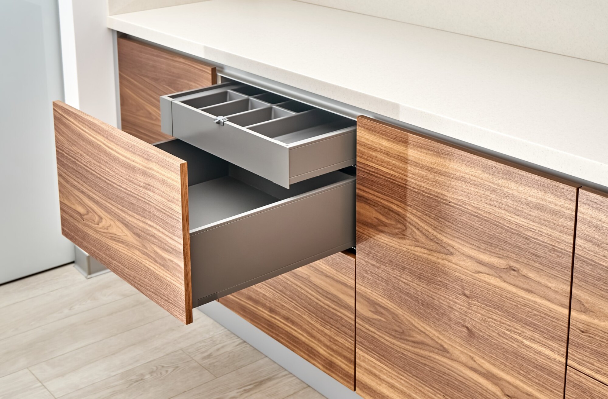 Ajout de tiroirs à l'anglaise