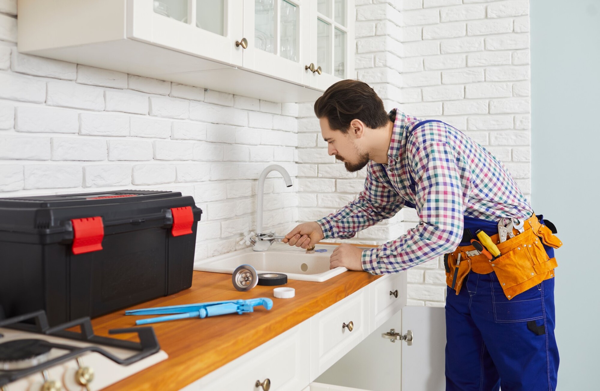Installation de mitigeur de cuisine