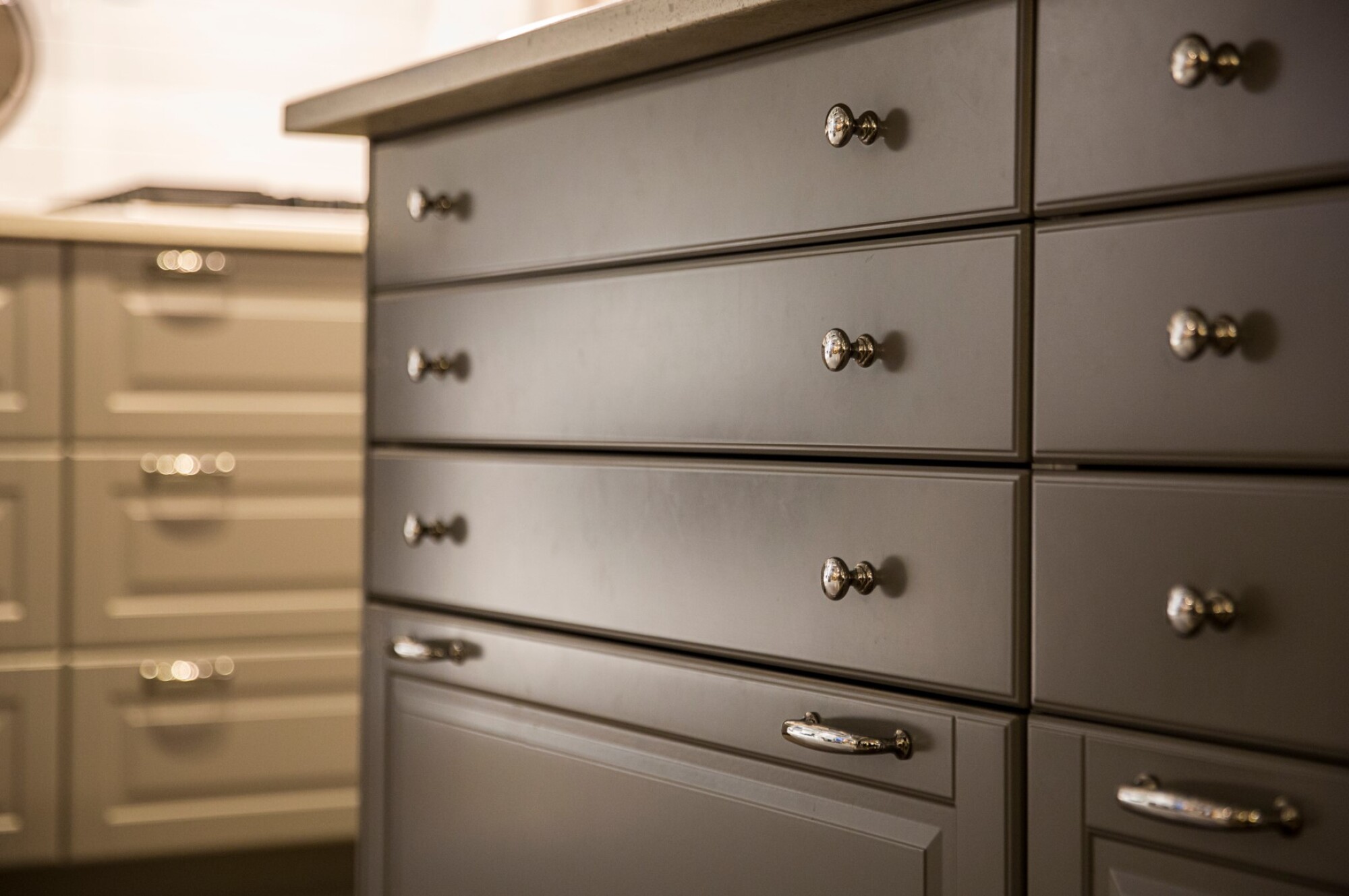 Installation de poignées vintage