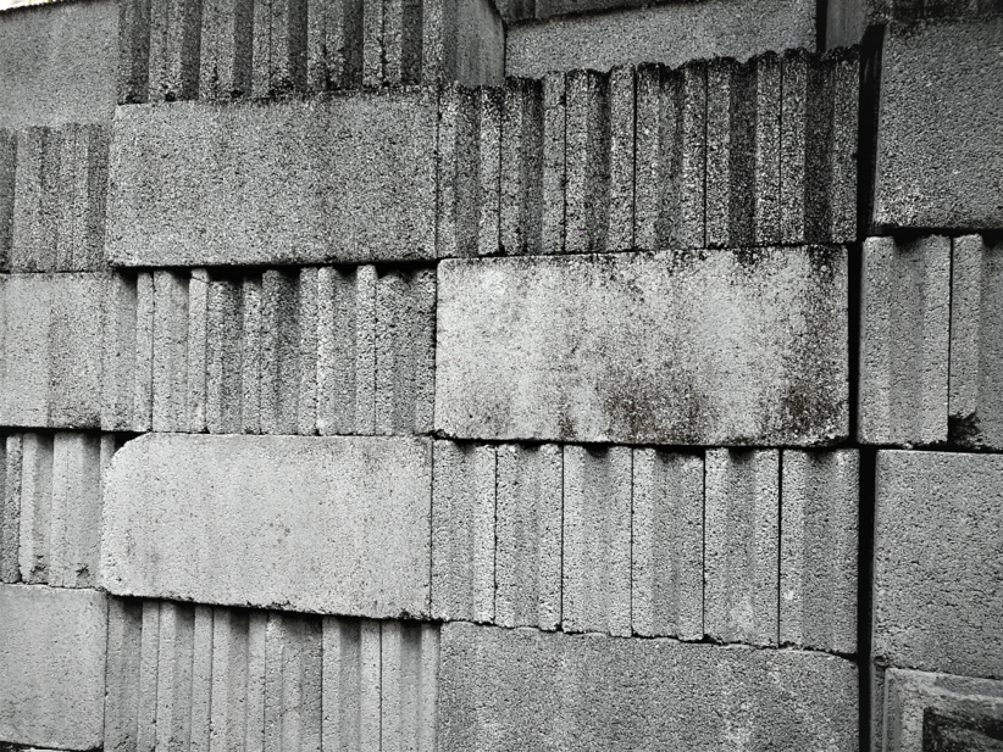 Livraison de parpaings pleins