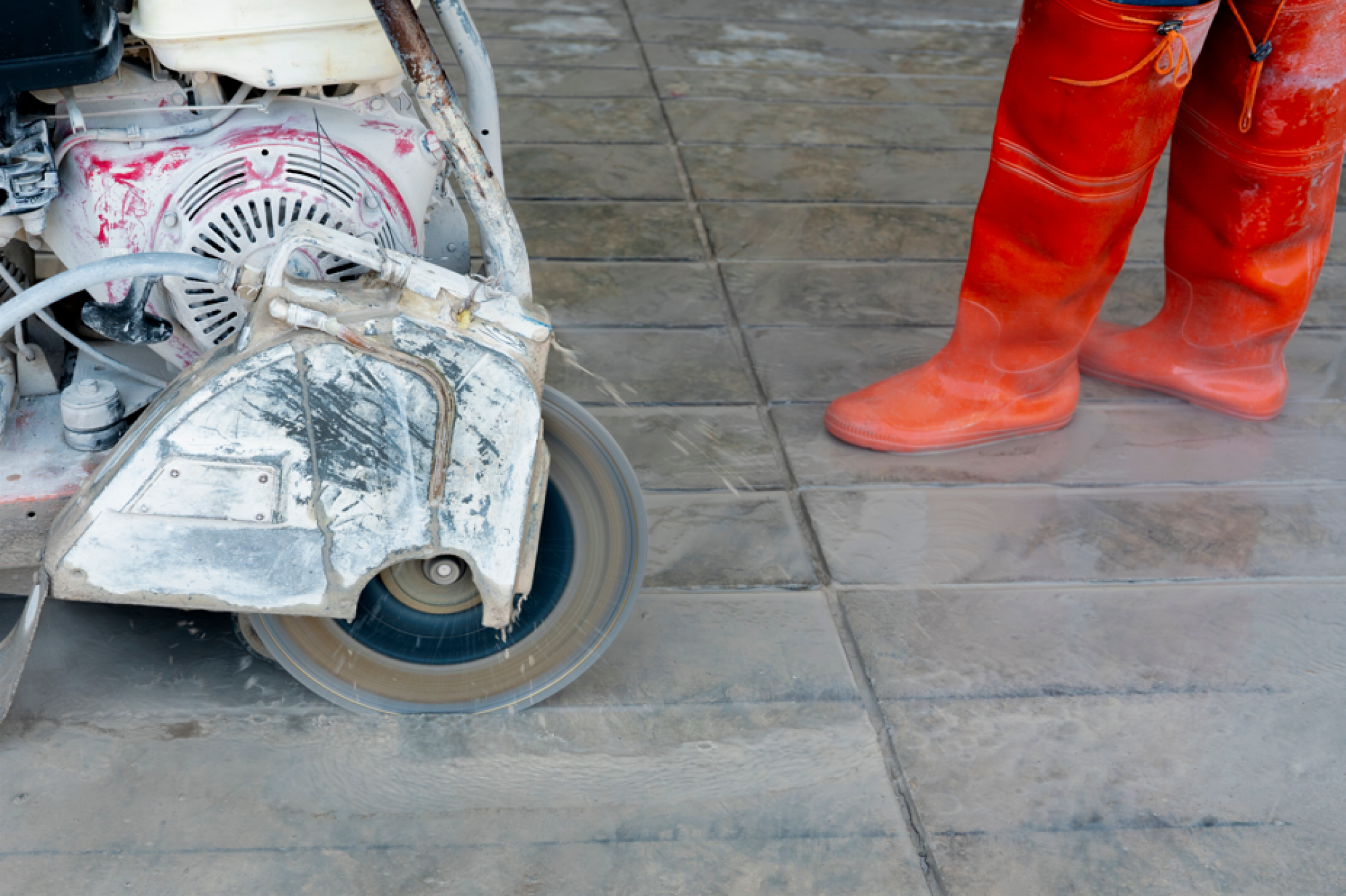 Location d'une scie à sol