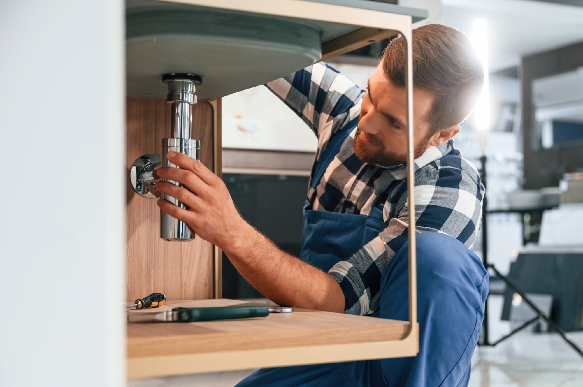 Nettoyage siphon de lavabo