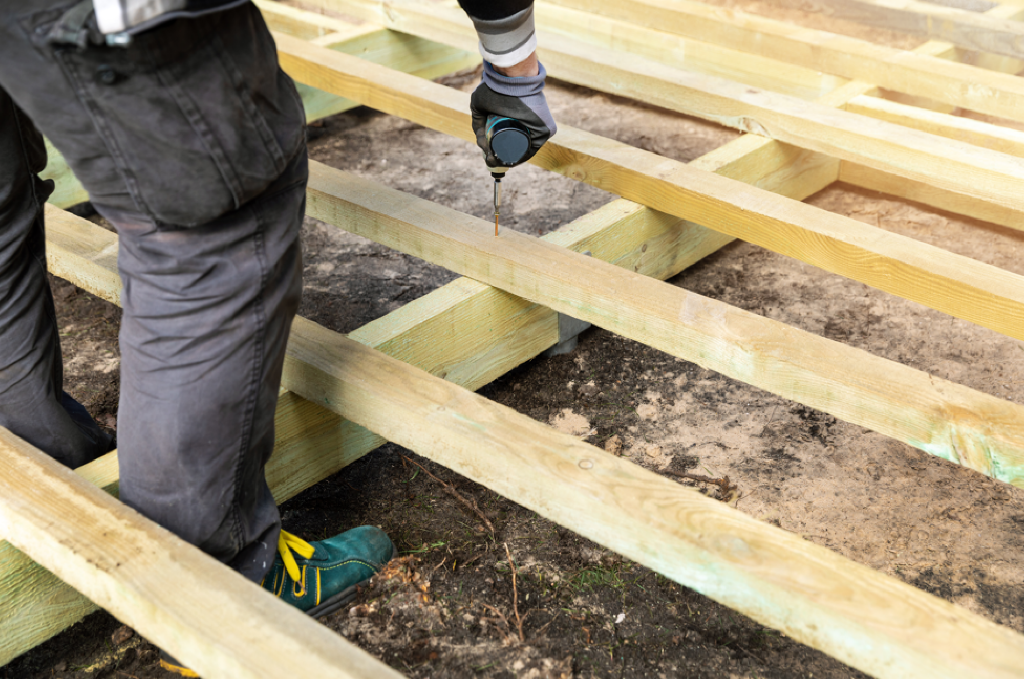 Pose de planchers en bois