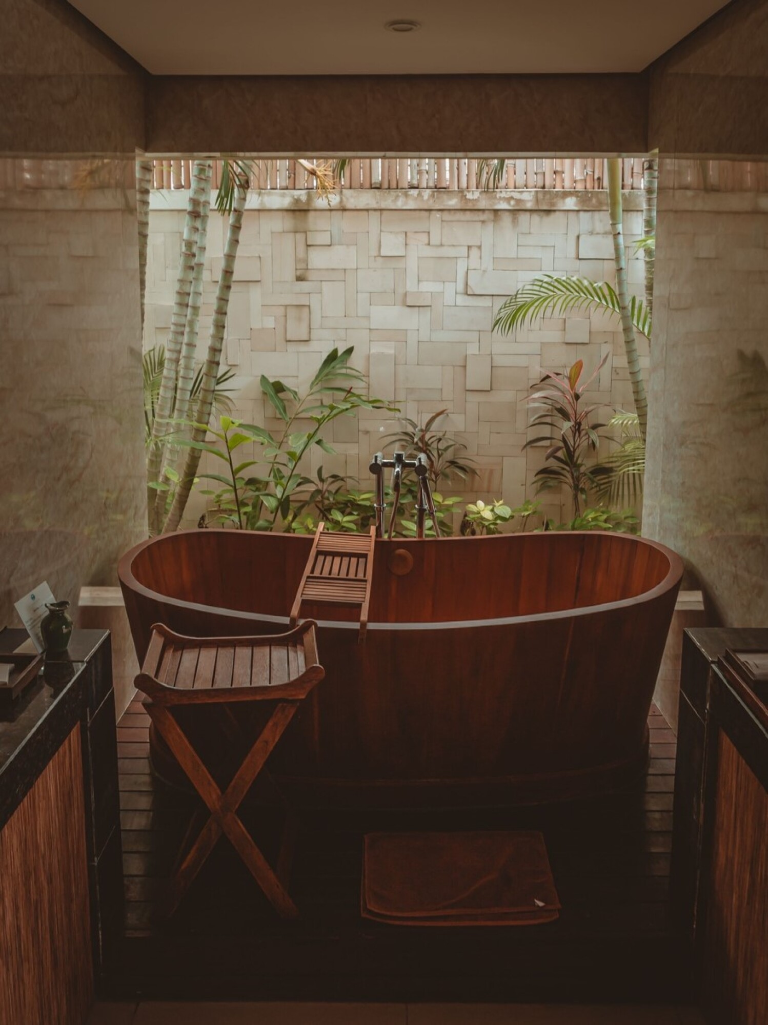 Installation baignoire en bois