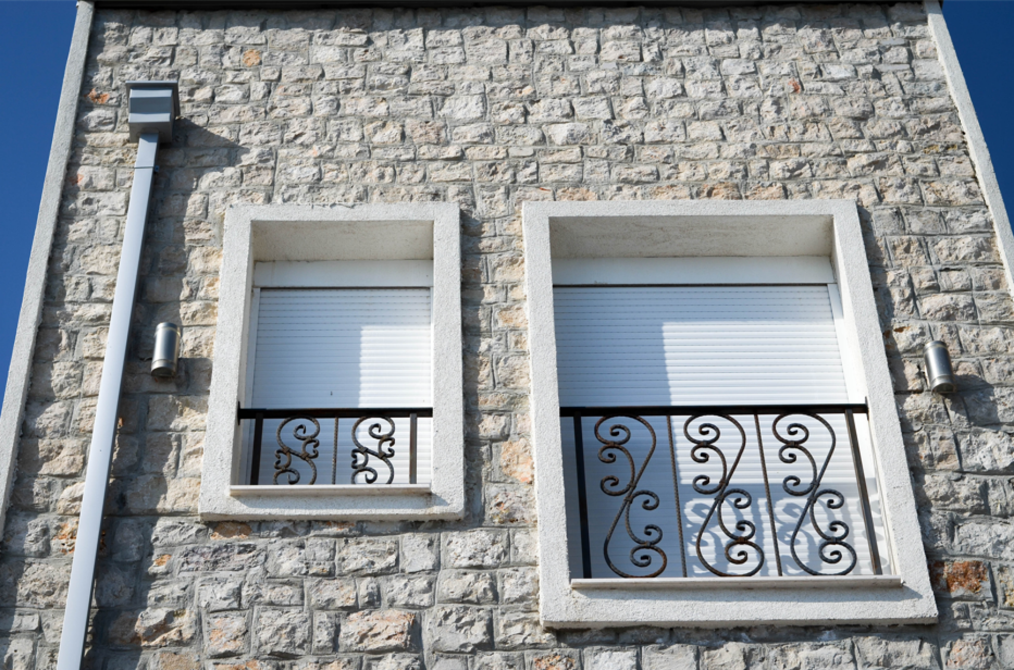 Pose de volets en PVC