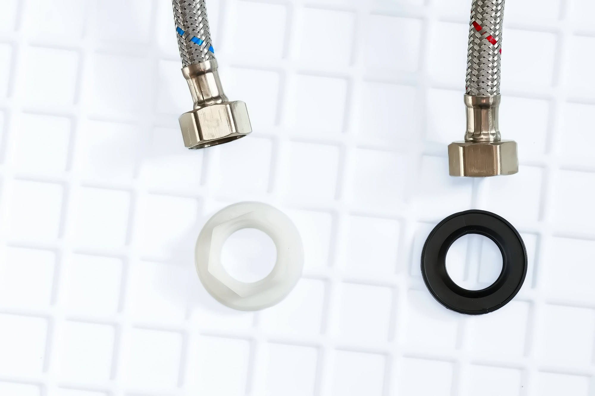 Changer le joint du robinet d'arrivée d'eau d'un wc