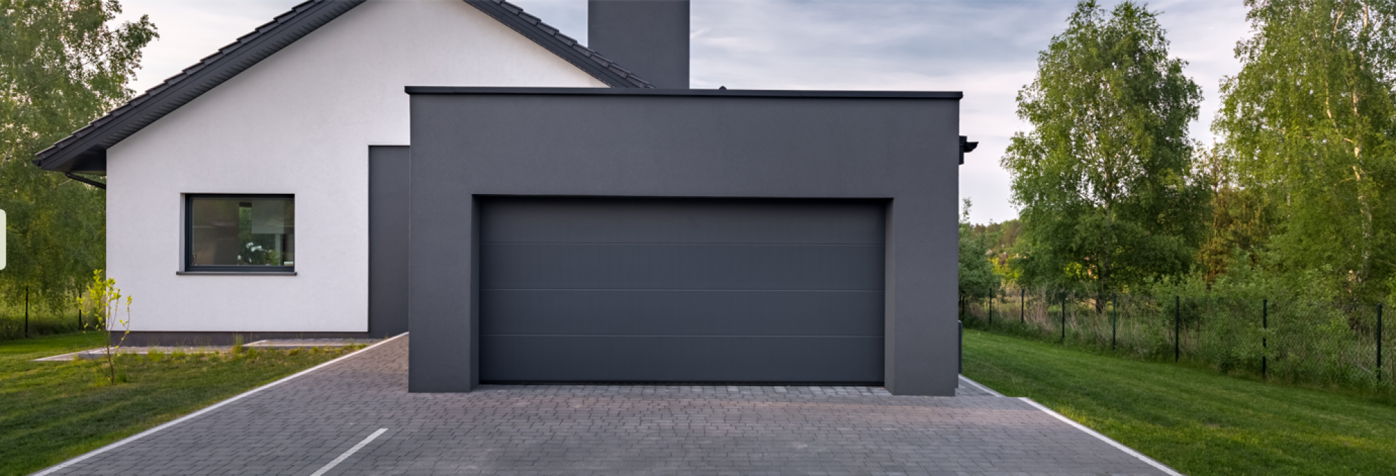 Installation de portes de garage connectées