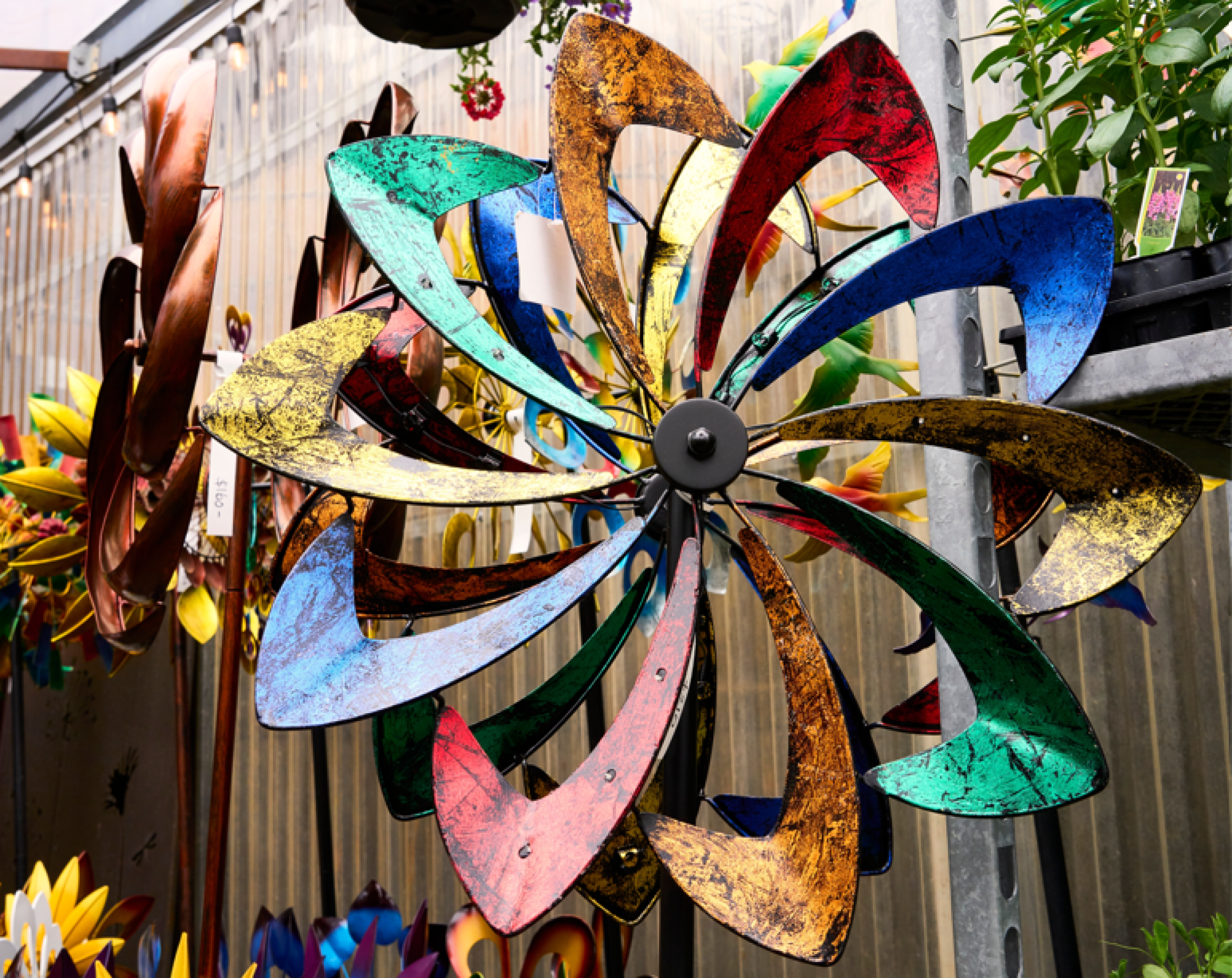 Installation de girouette de jardin