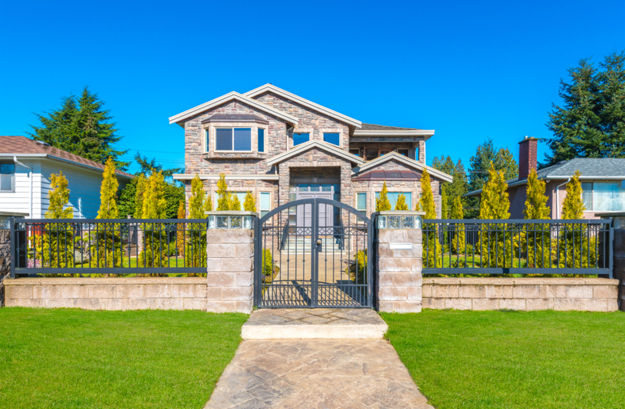 Pose de clôture haut de gamme