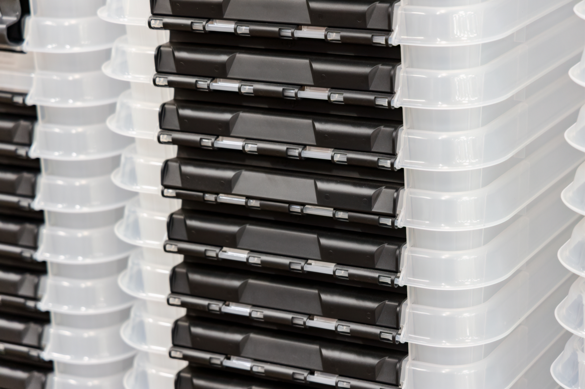 Boîte de rangement en plastique transparent