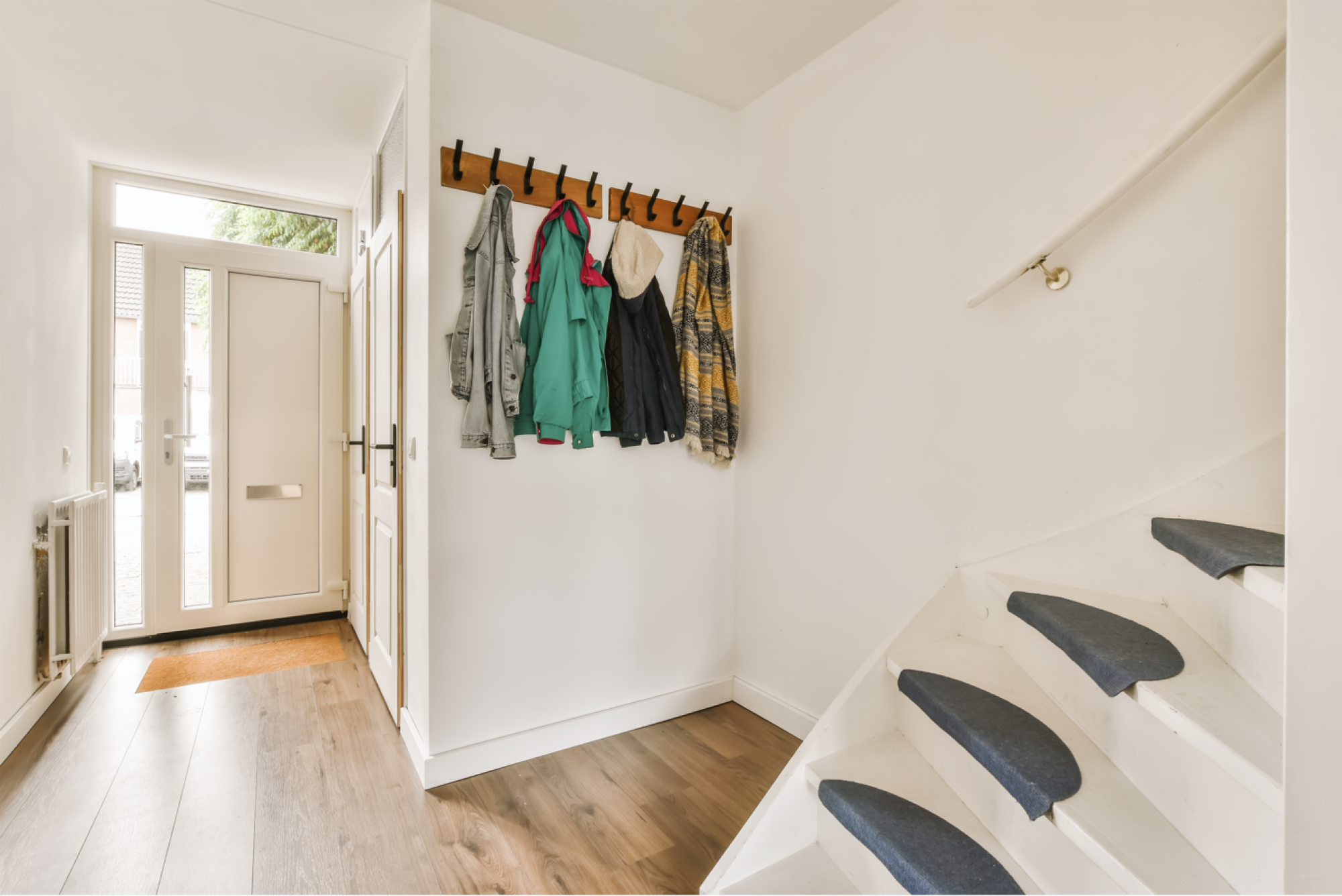 Installation de porte-manteaux