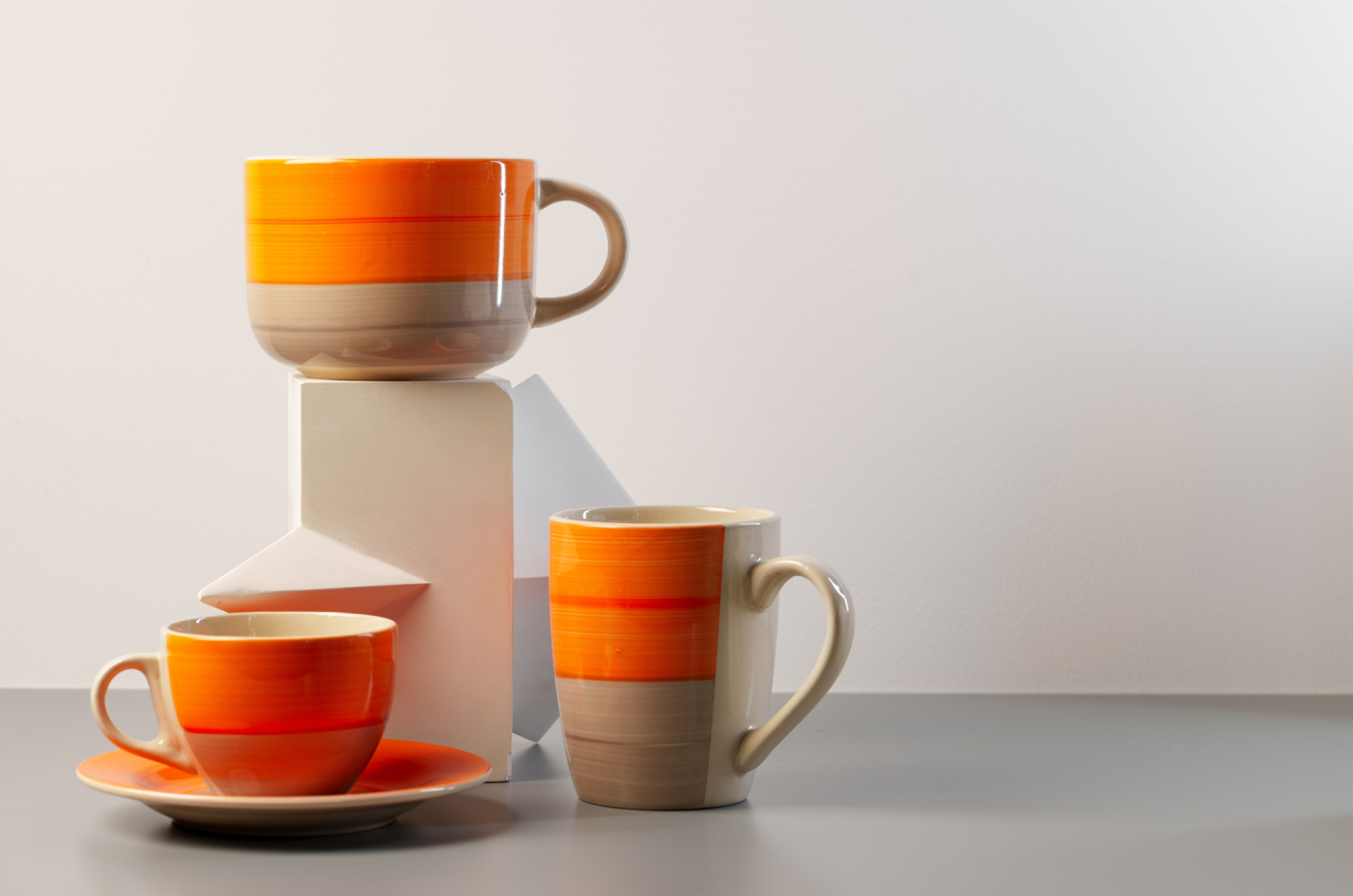 Mugs en céramique colorés