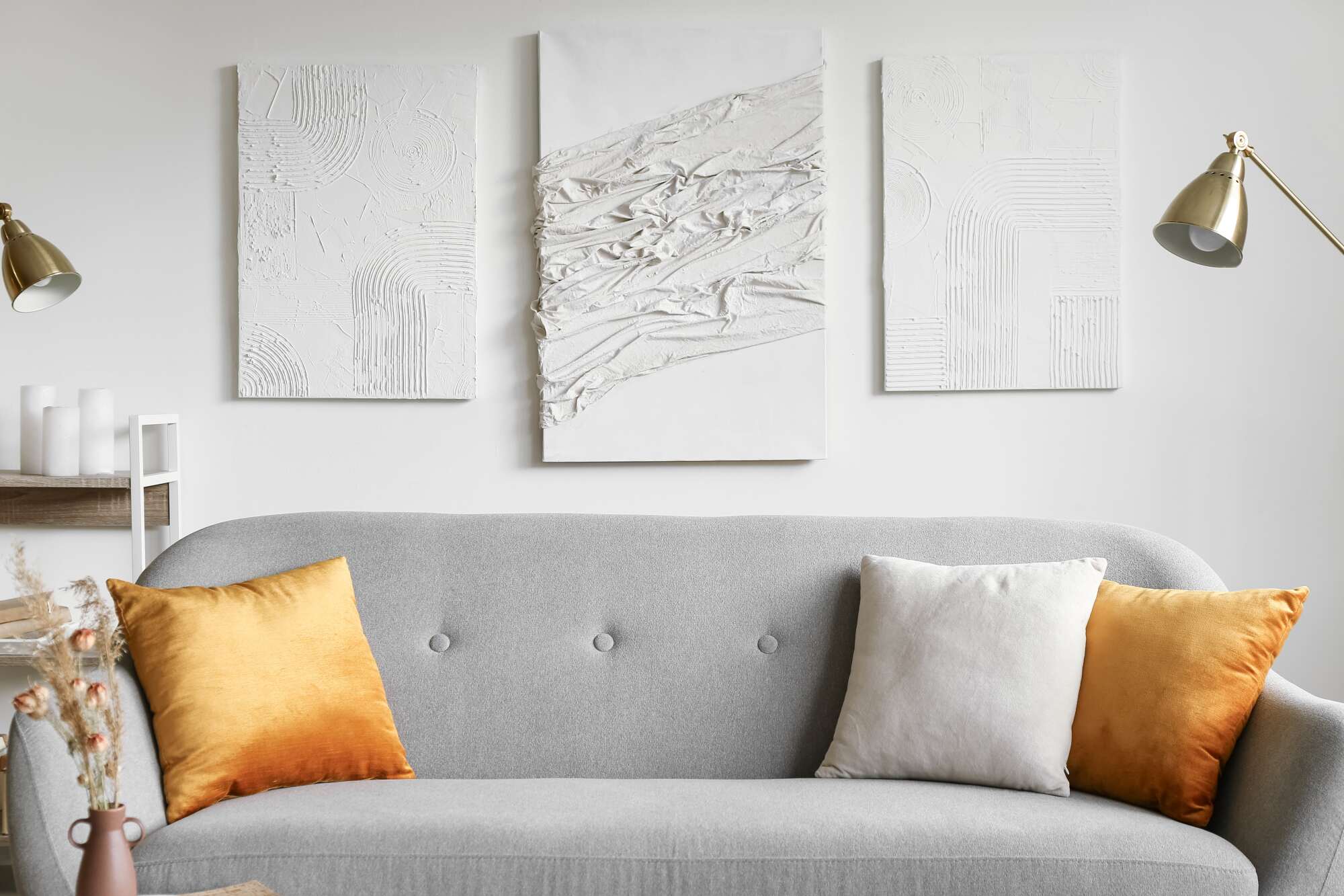 Pose de toile en relief