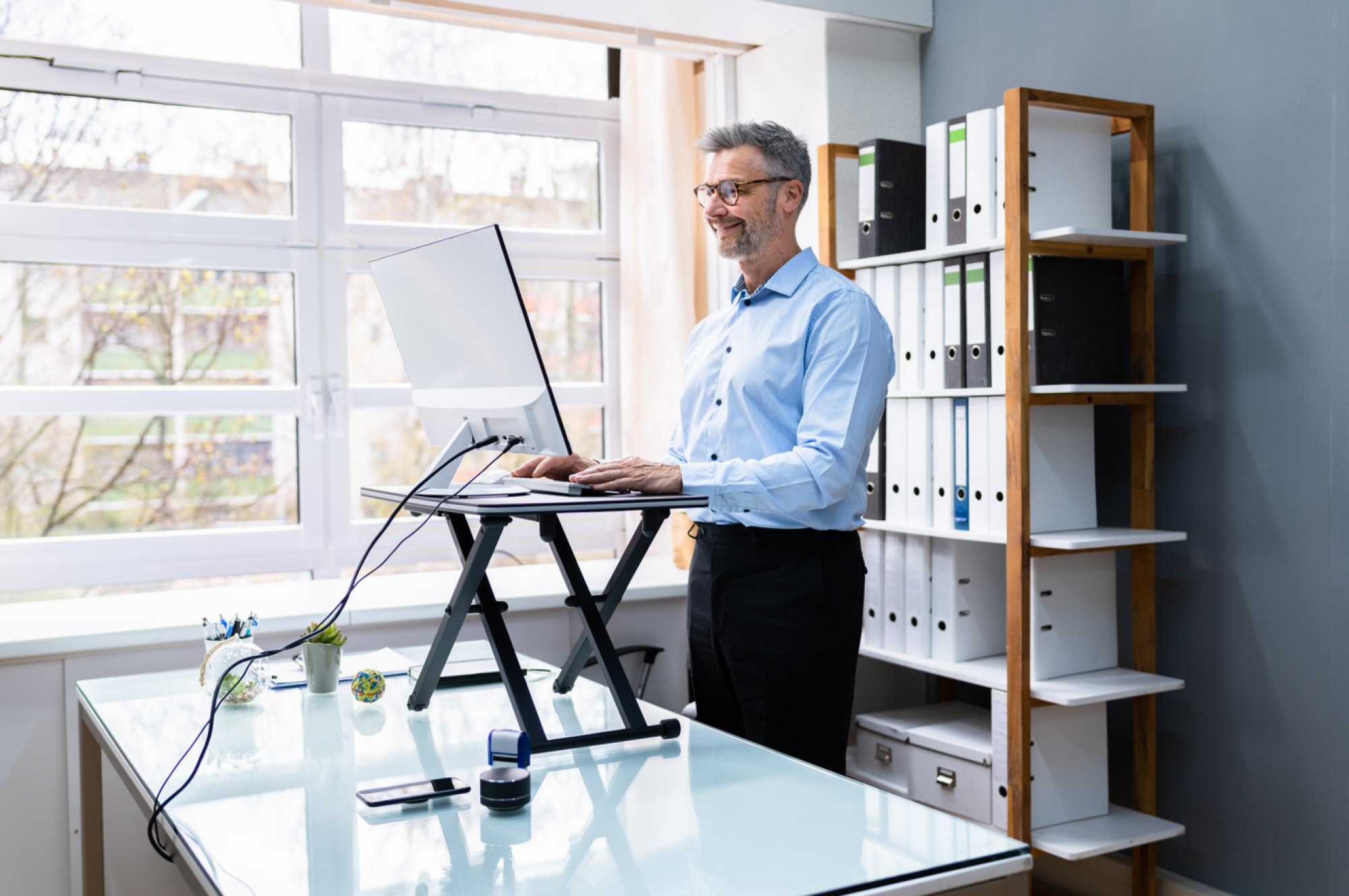 Support pour ordinateur réglable en hauteur