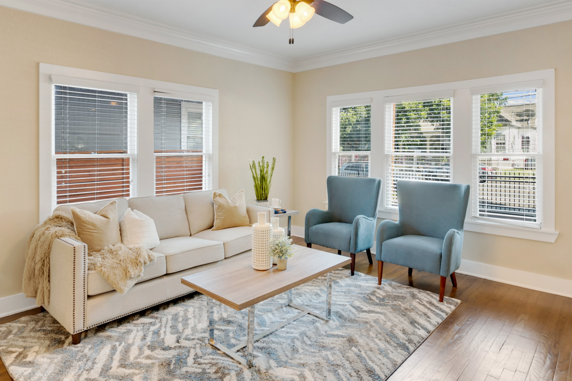 Tapis de salon contemporain