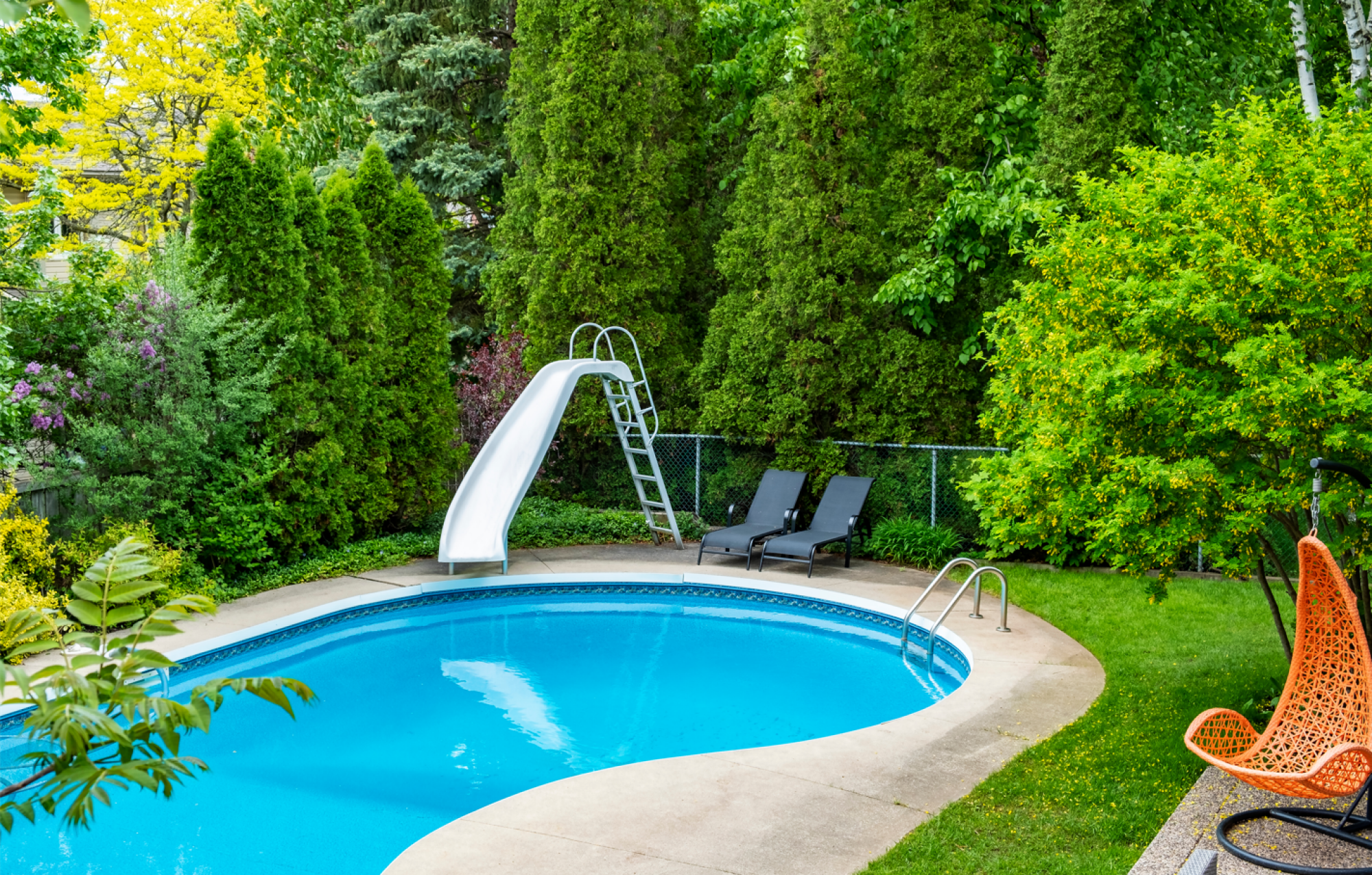 Toboggan pour piscine