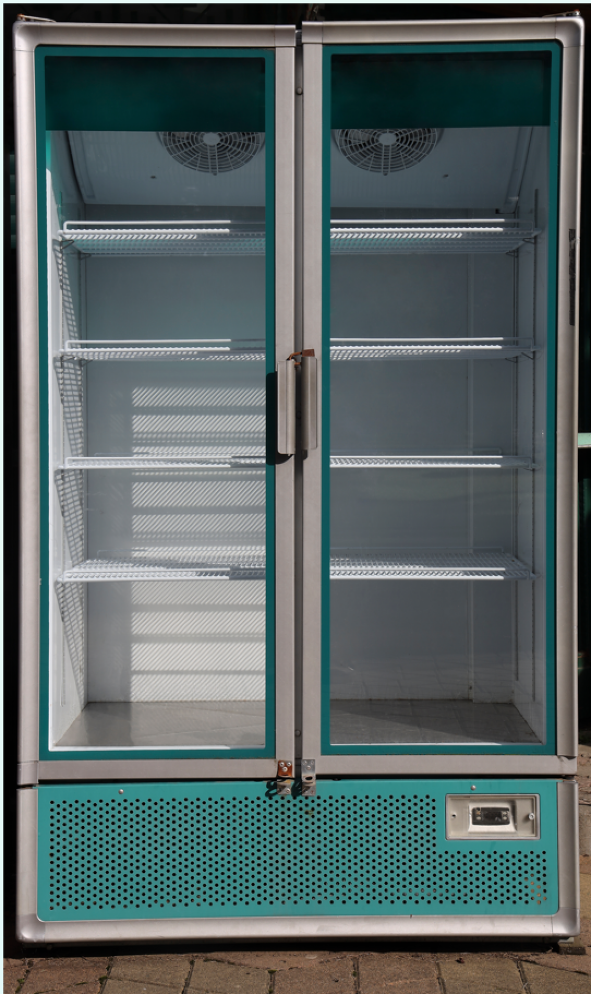 Congélateur vitrée