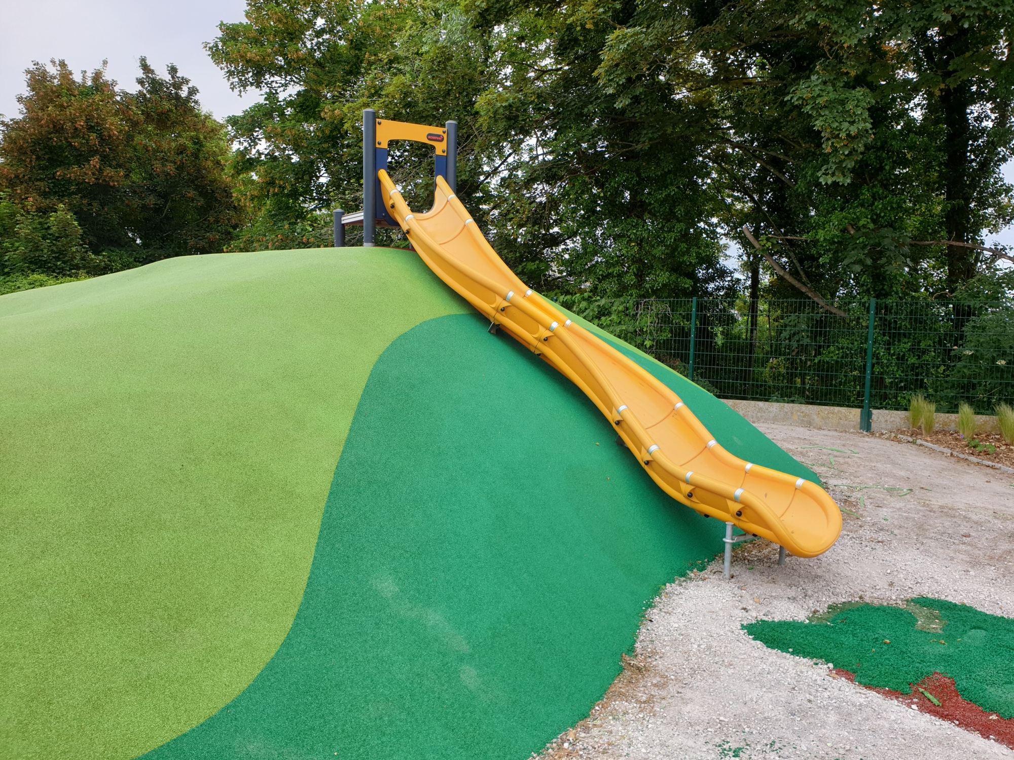 Aires de jeux - Equipements sportifs - Mobilier urbain : Professionnels - Collectivités