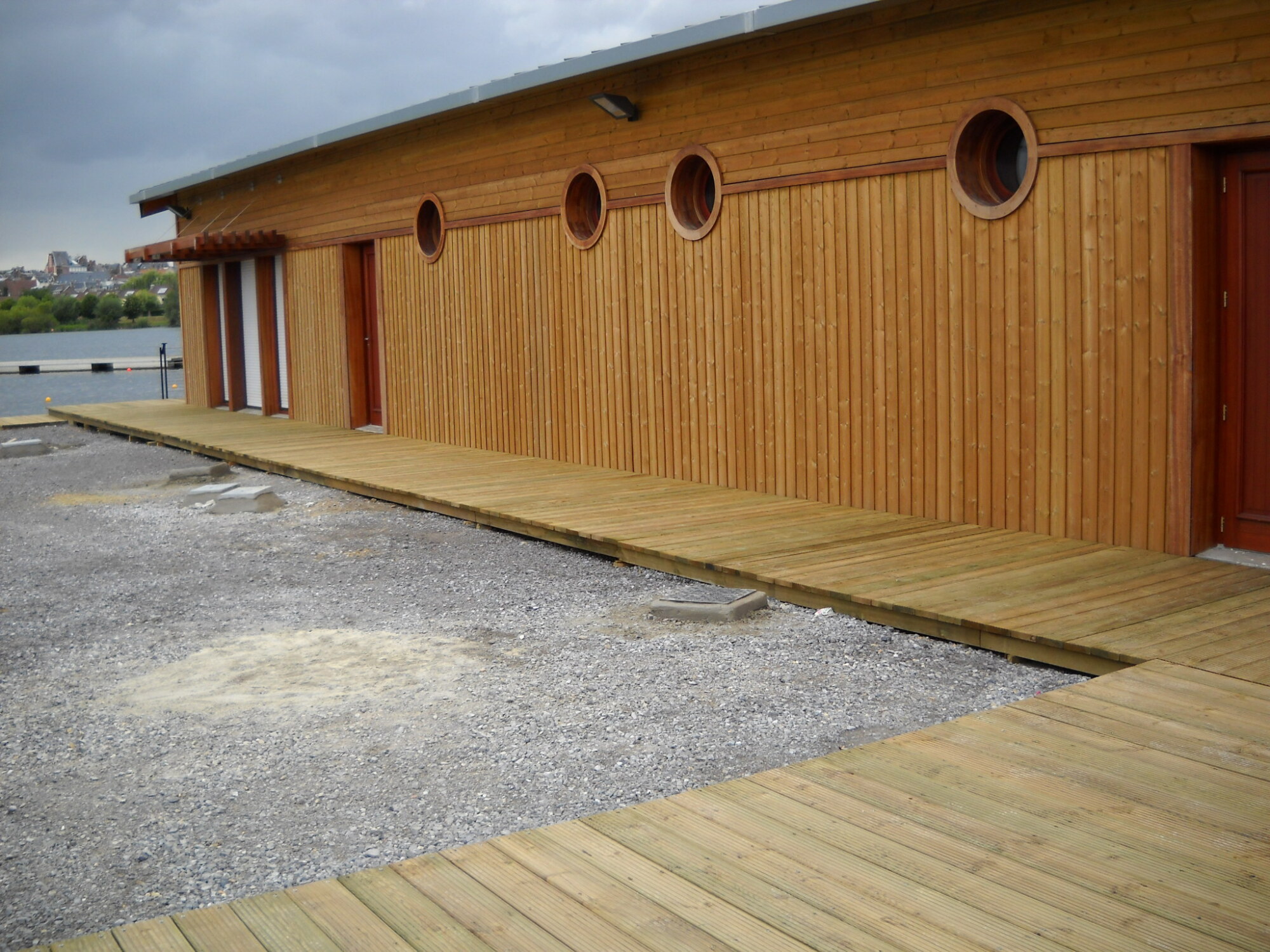 Terrasses - Abris de jardins : Particuliers - Professionnels - Collectivités