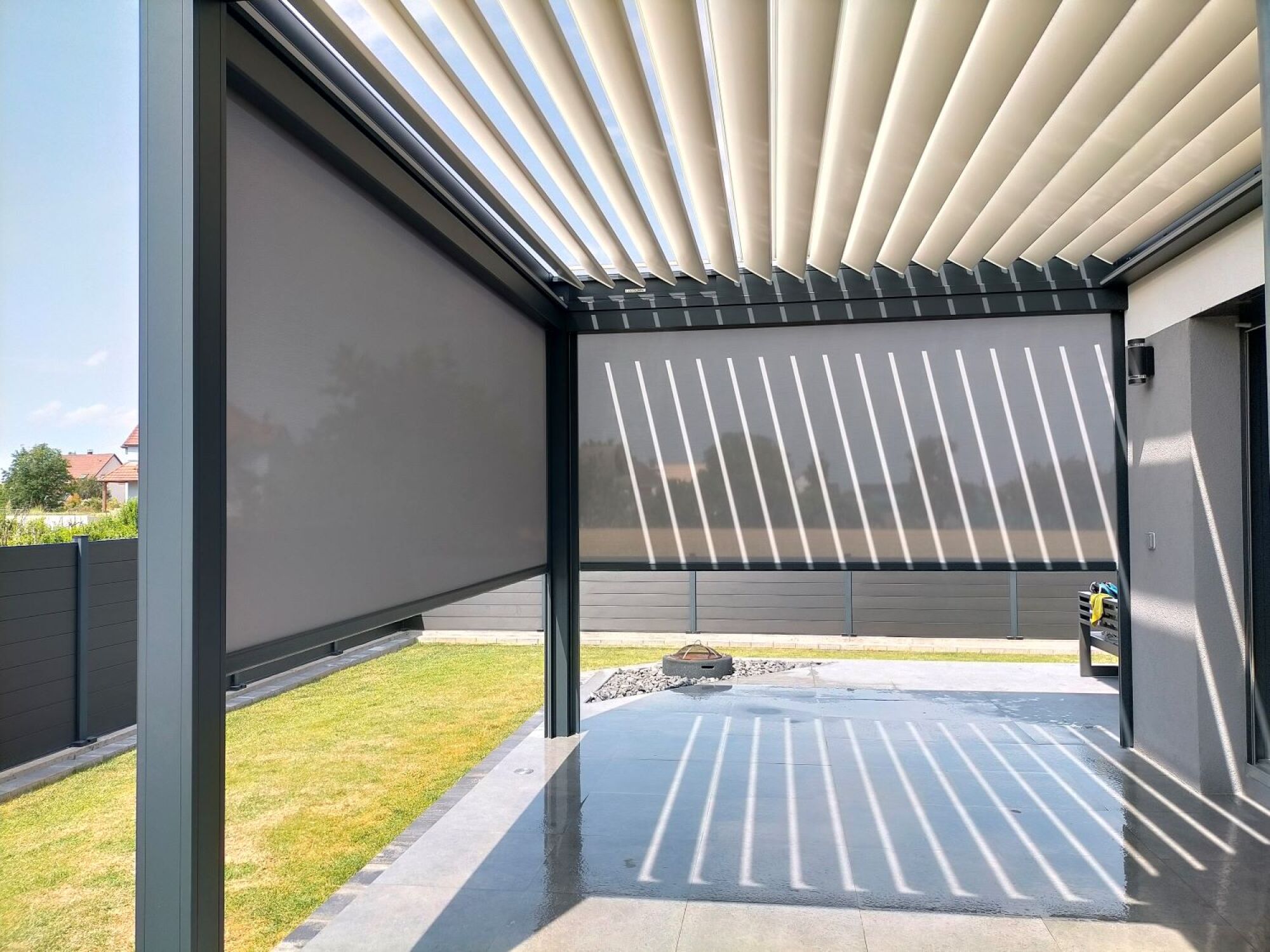 Pergola bioclimatique