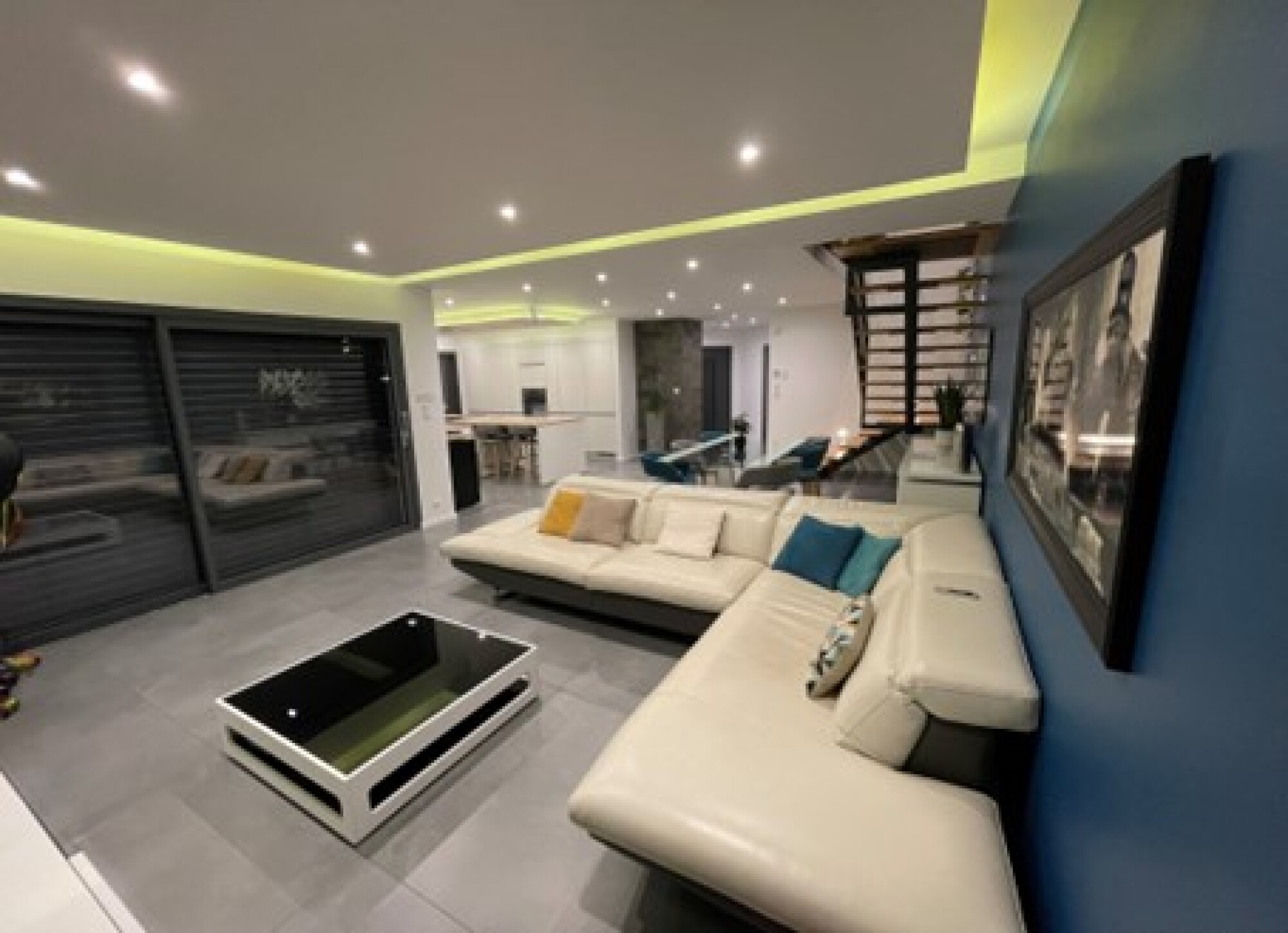 Maison spacieuse en toit plat