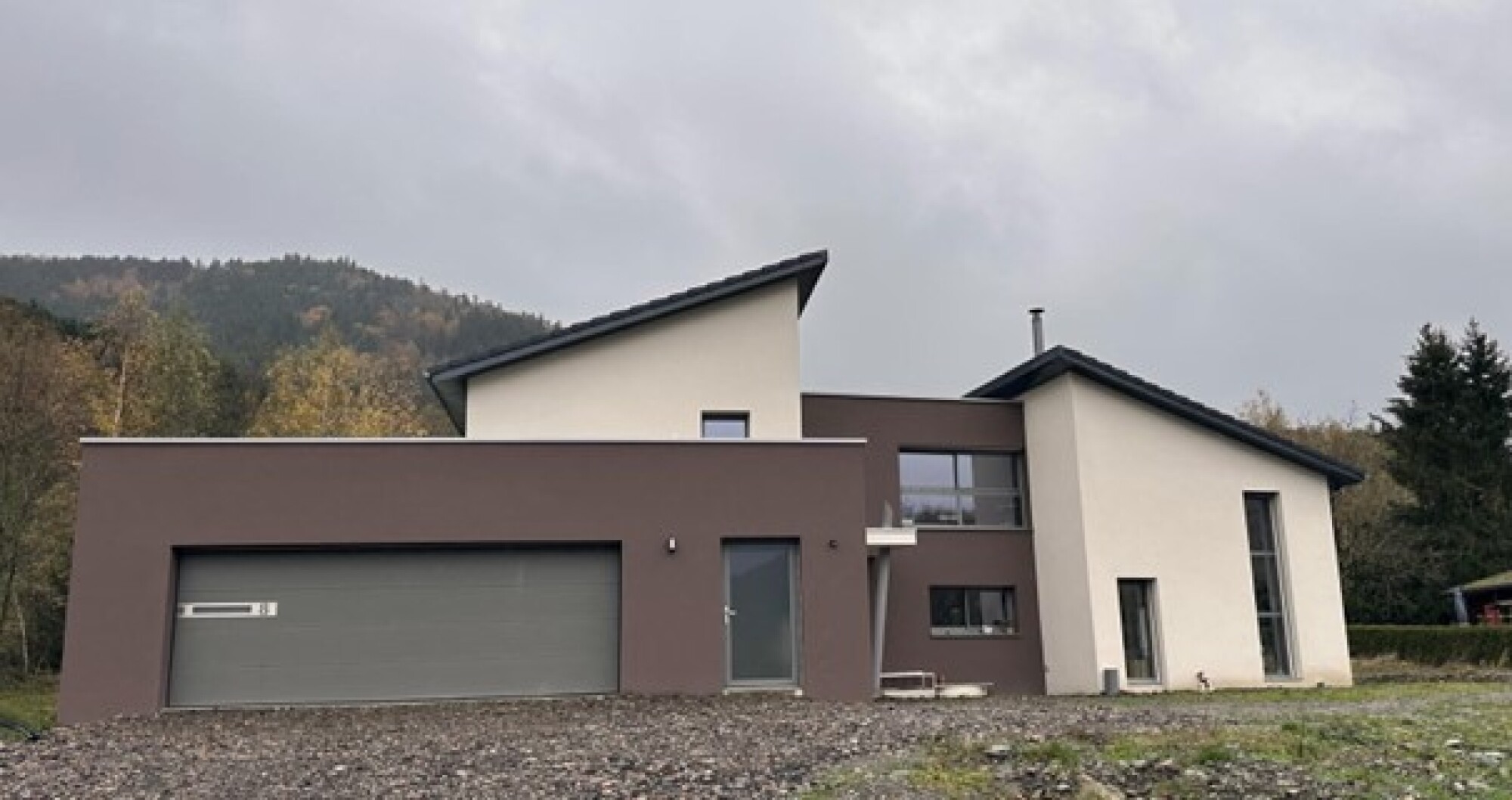 Maison spacieuse et lumineuse