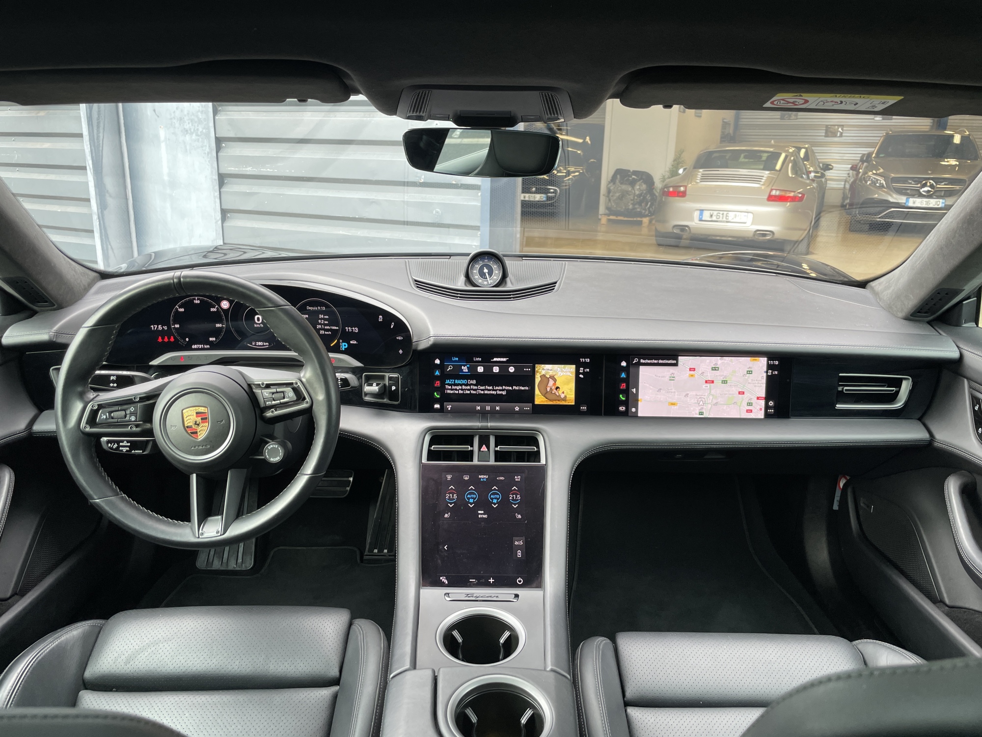 Porsche Taycan Turbo S 761ch / Porsche Approved