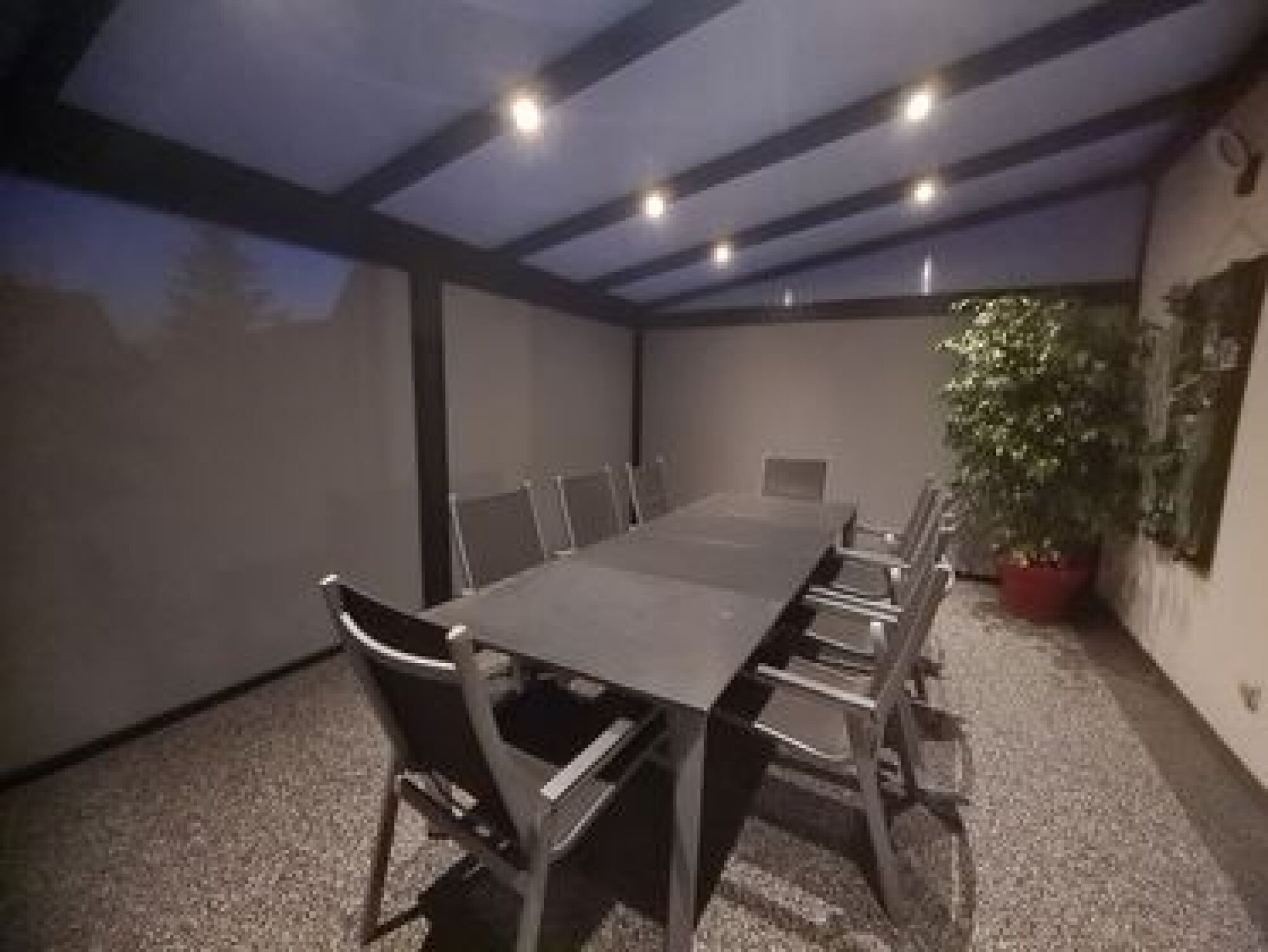 Pergola aluminium toiture fixe polycarbonate