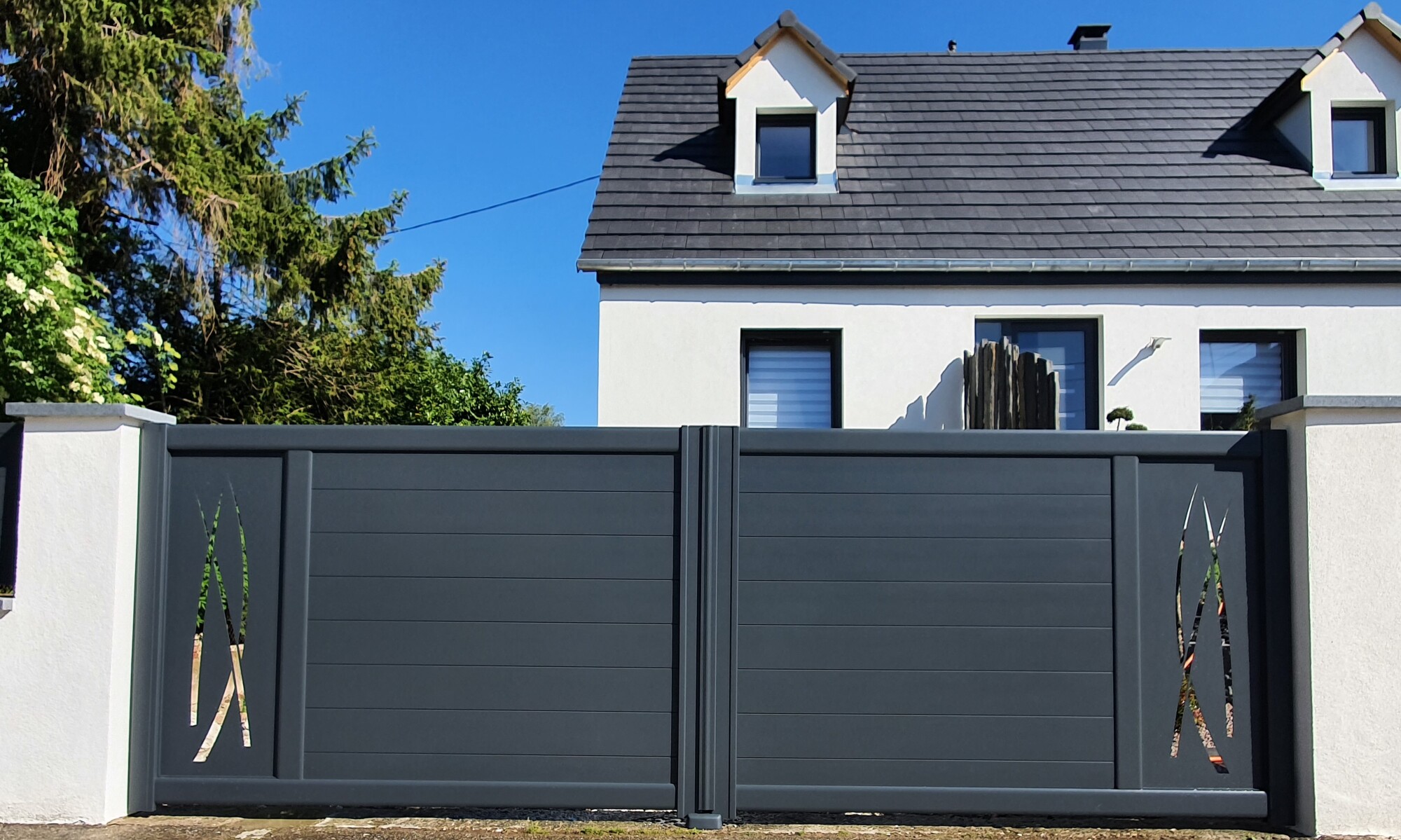 Portail 2 battants modèle Bora-Bora