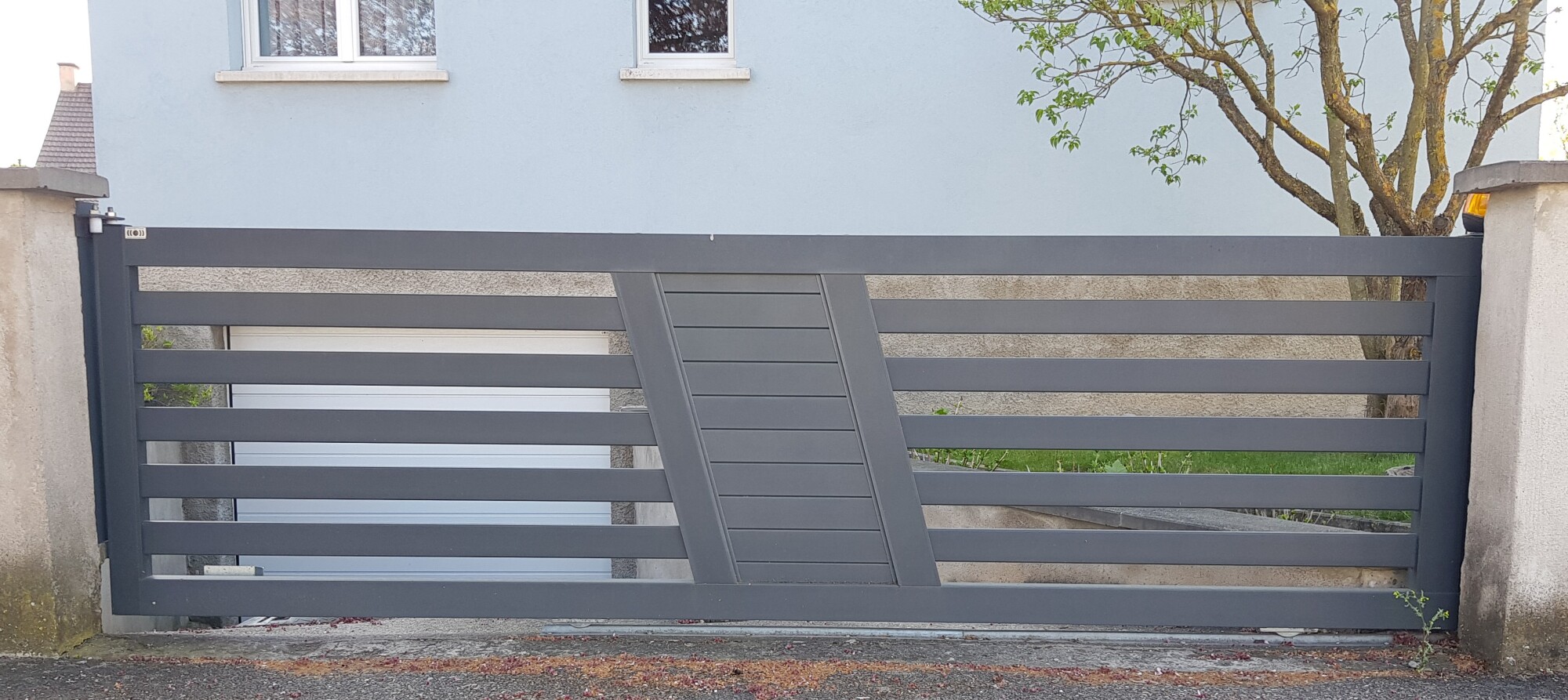 Portail coulissant modèle Tokyo