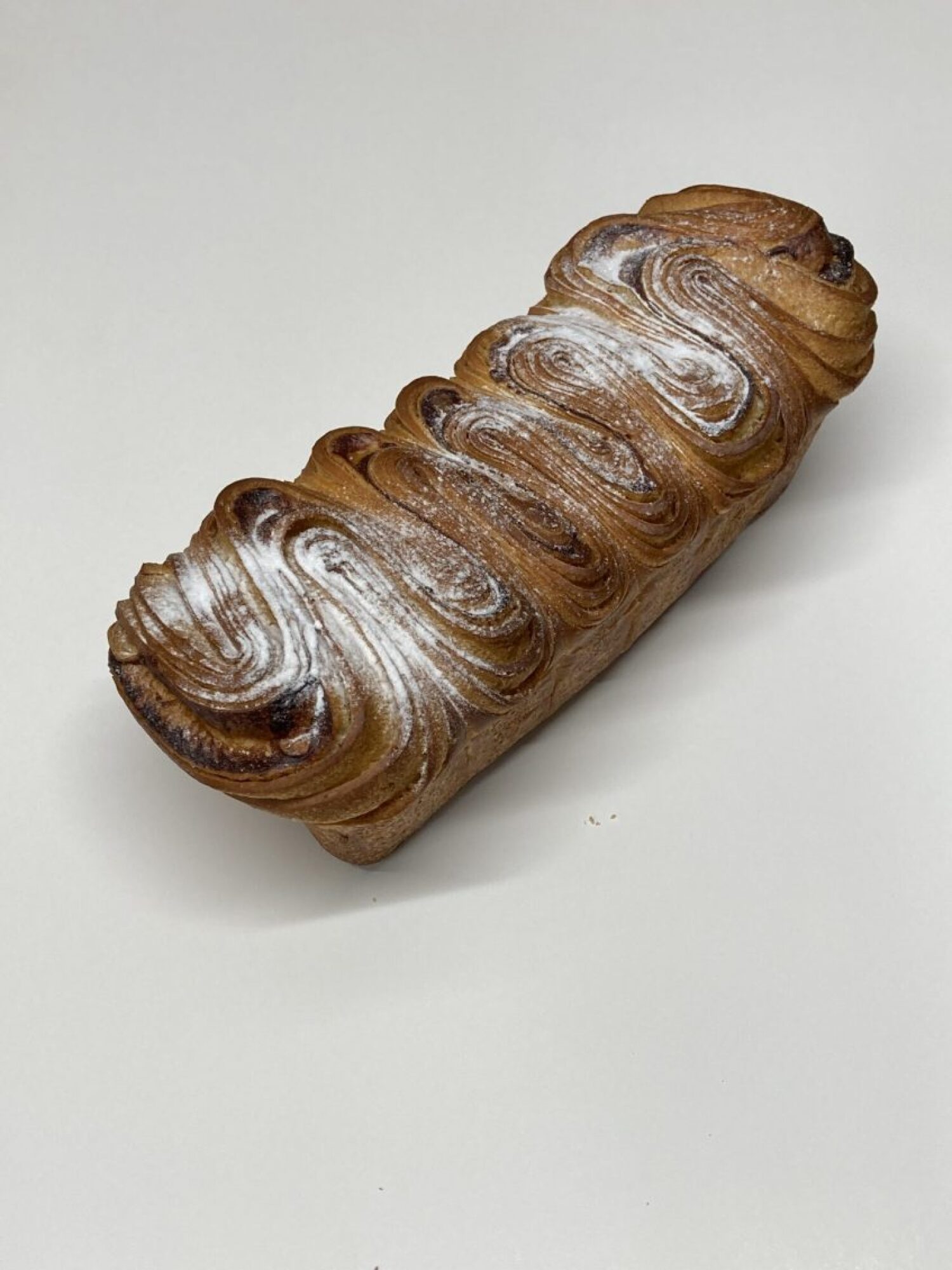 BRIOCHE FEUILLETEE AUX NOISETTES