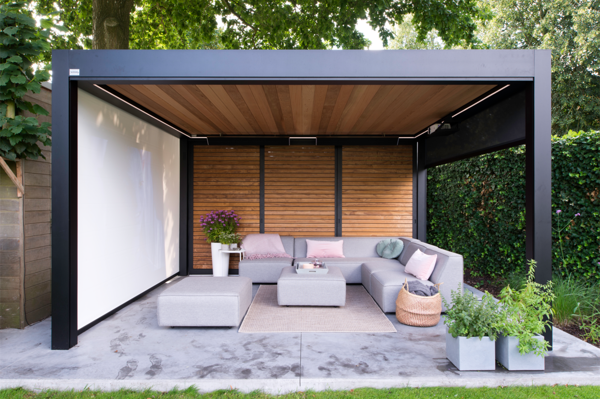 Pergola bioclimatique