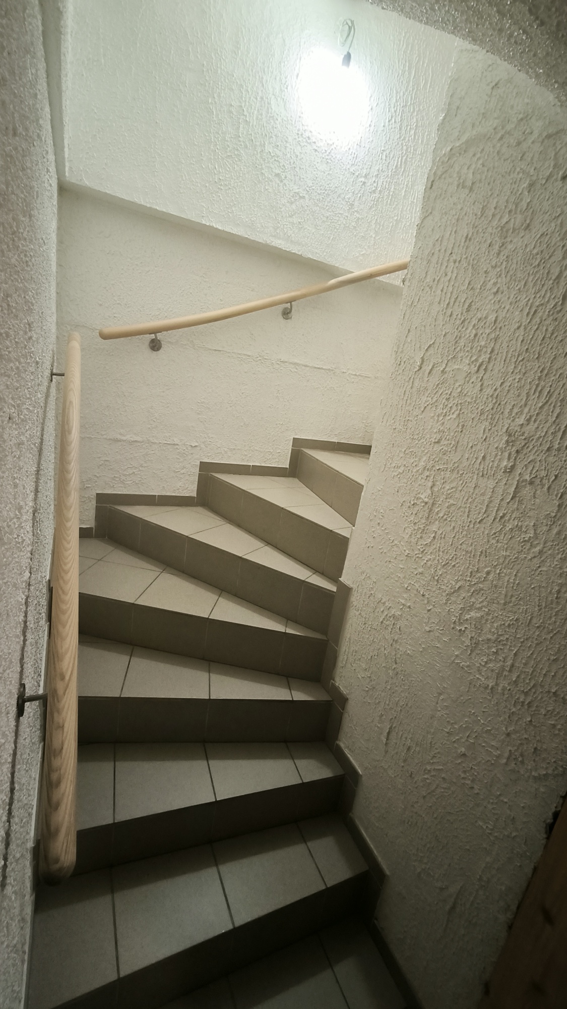 Main courante murale