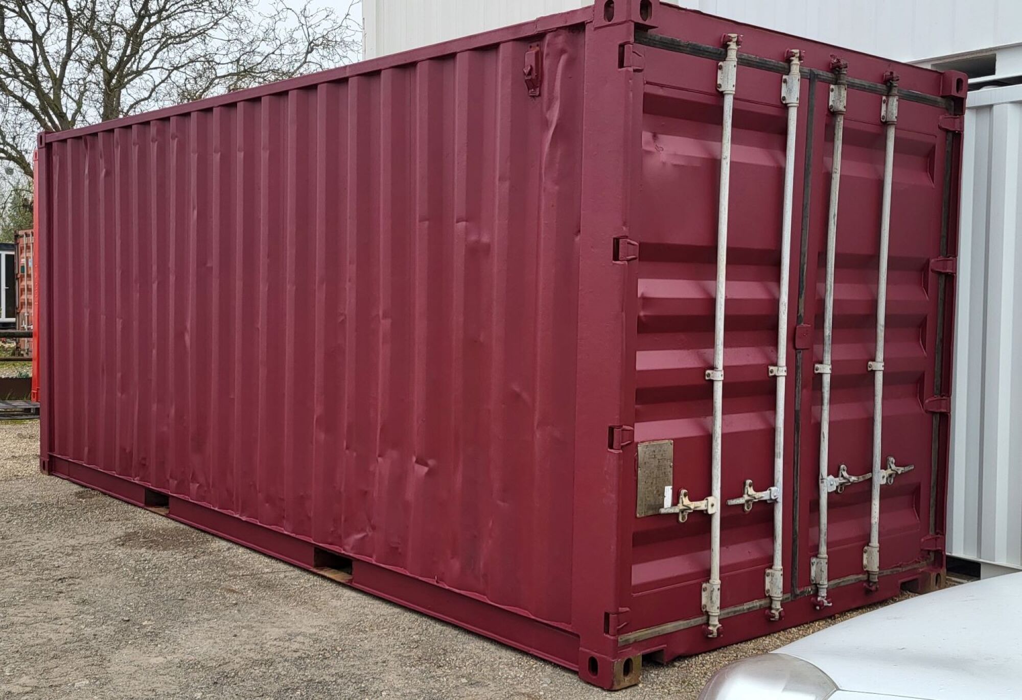 Container 20' DRY occasion ROUGE VIN