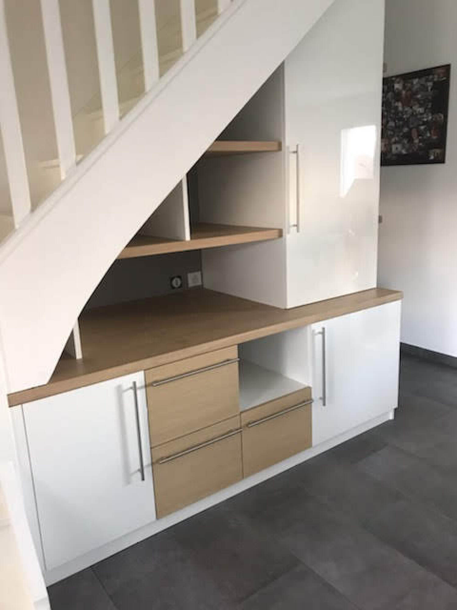 Meuble sous escalier