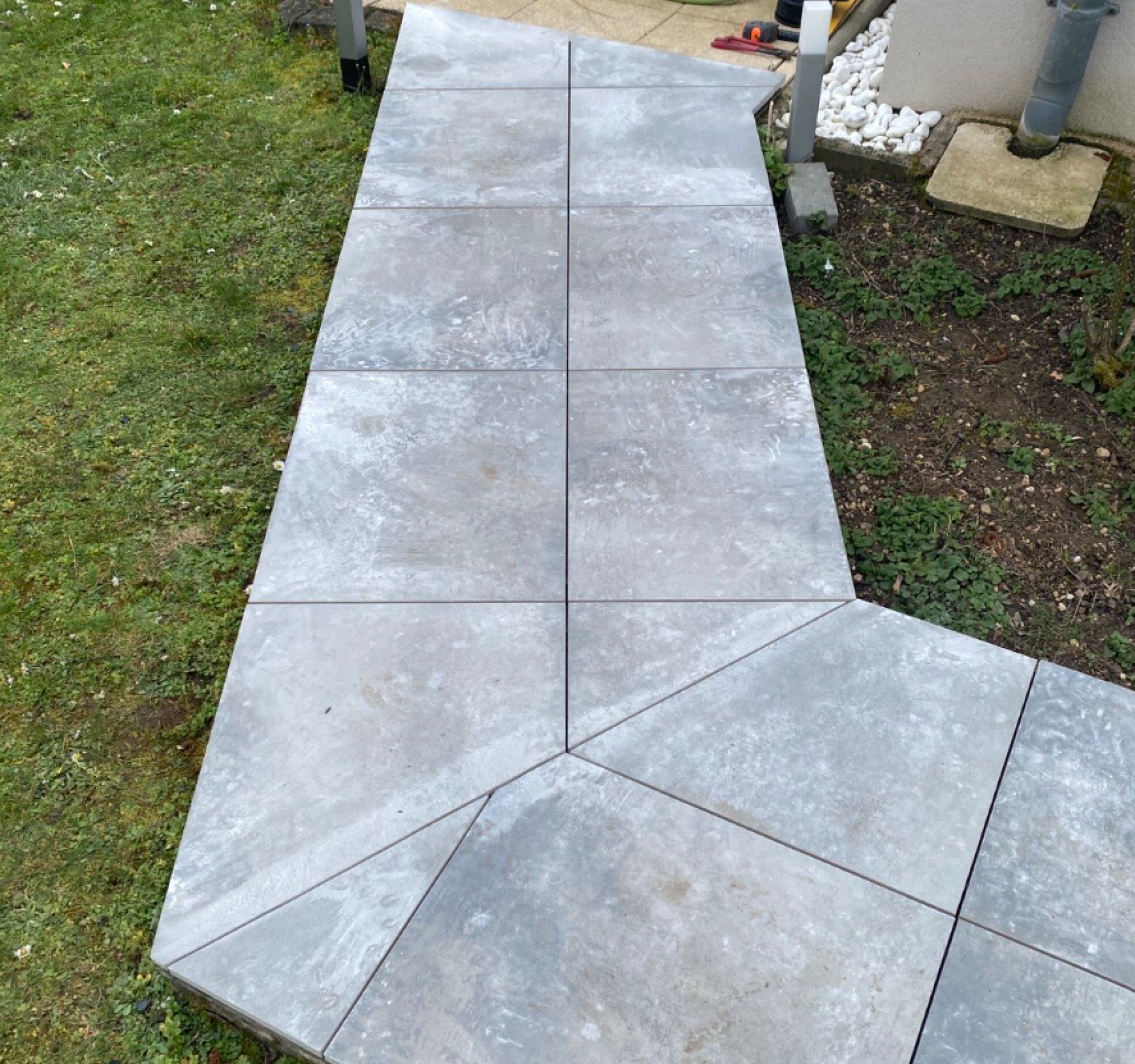 Plage piscine - Terrasse - Patio - Pergola