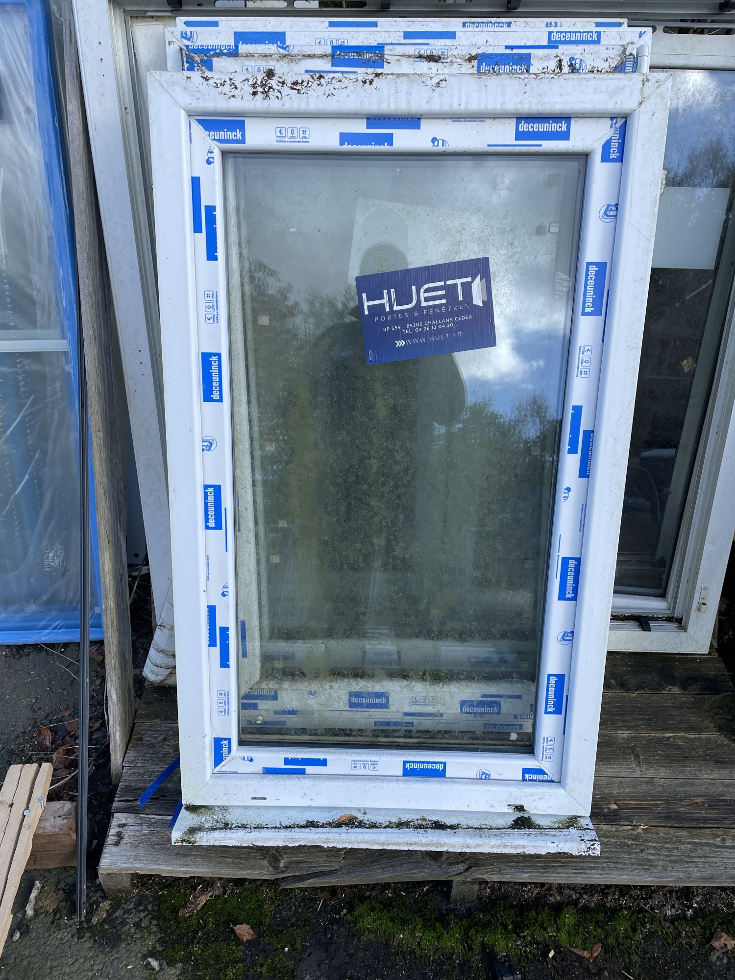 Fenêtre 1 vantail Haut 1250 mm x Larg 755 mm